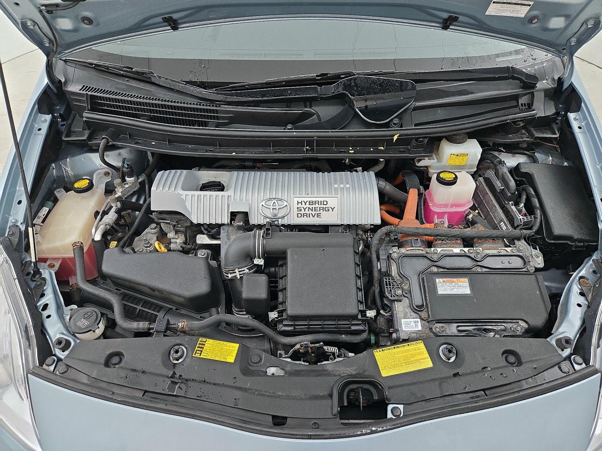 Thumbnail: 2014 Toyota Prius - 20