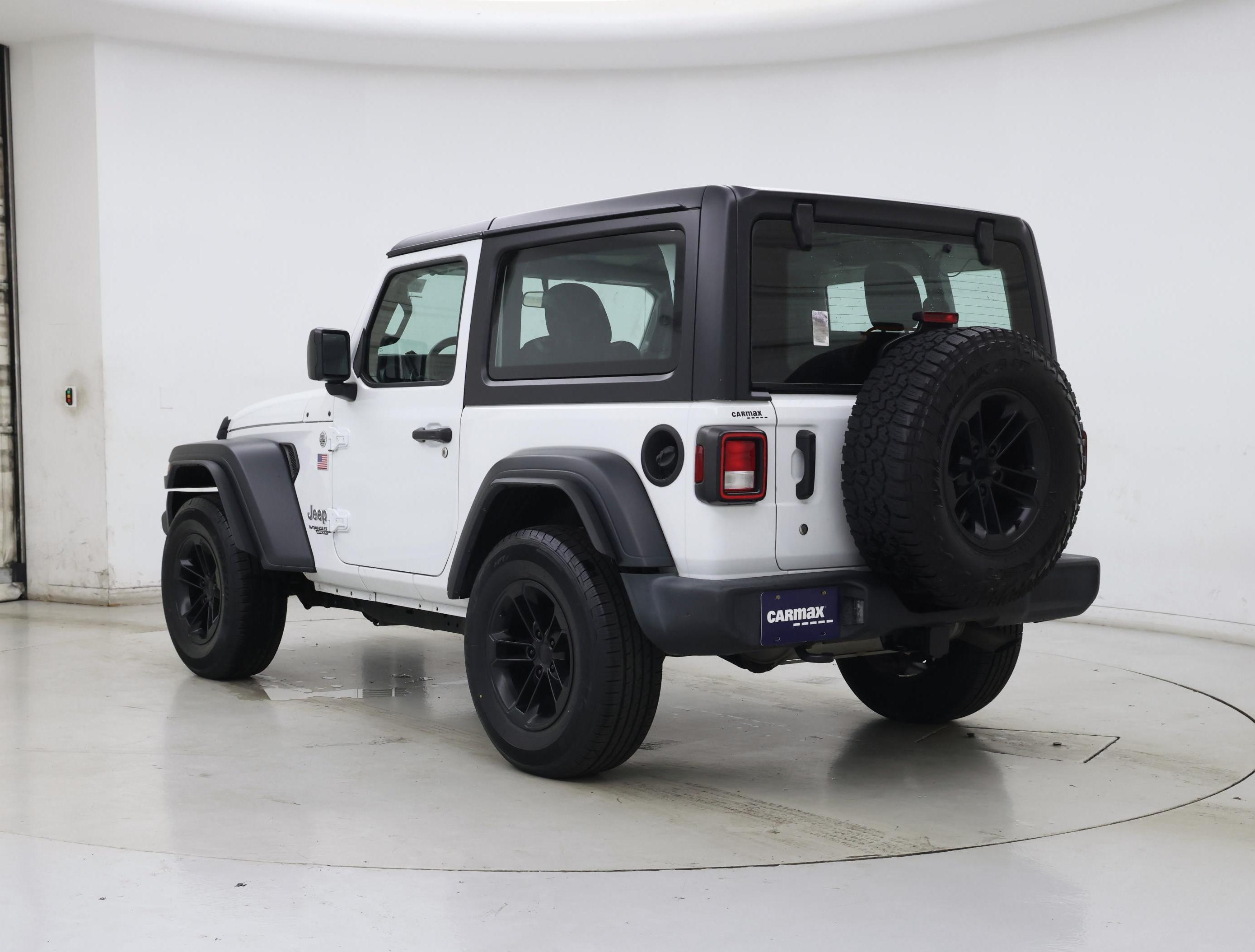 Thumbnail: 2019 Jeep Wrangler - 2