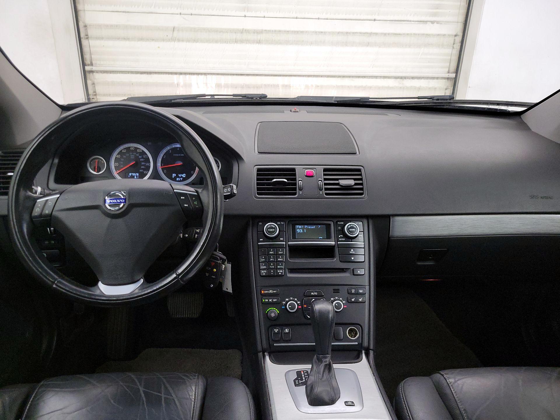 Thumbnail: 2014 Volvo XC90 - 9