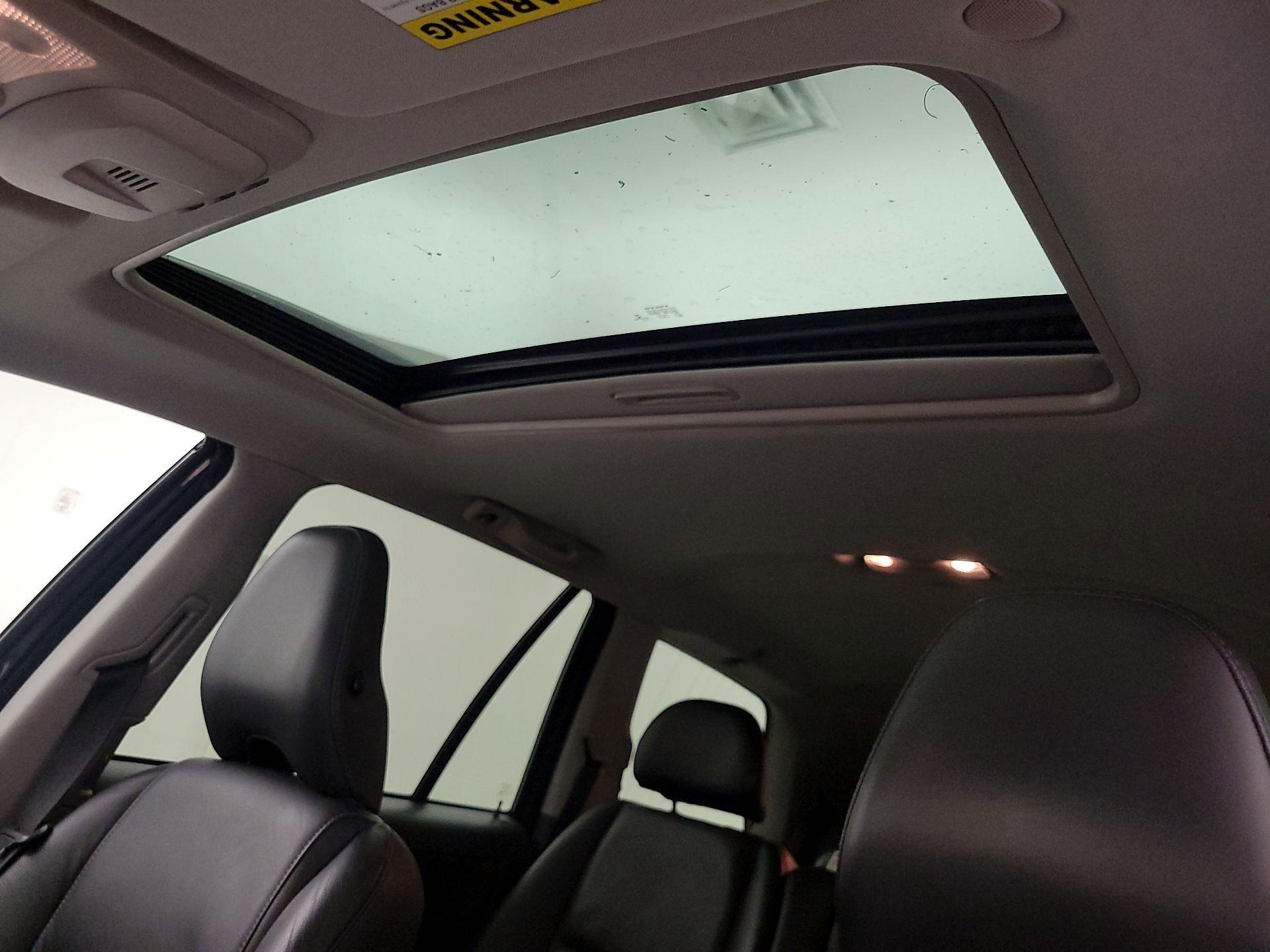 Thumbnail: 2014 Volvo XC90 - 18