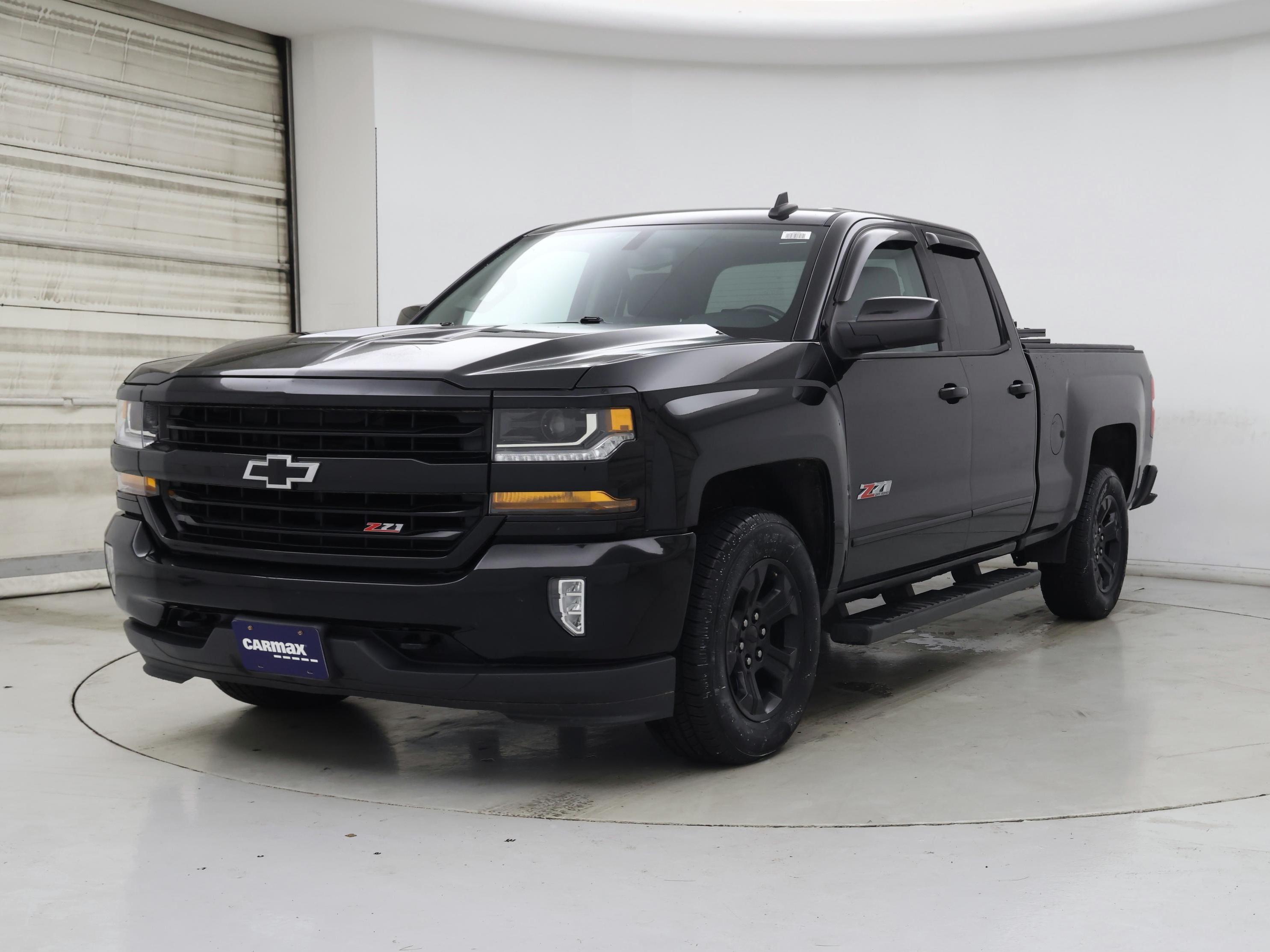 Thumbnail: 2017 Chevrolet Silverado 1500 - 4
