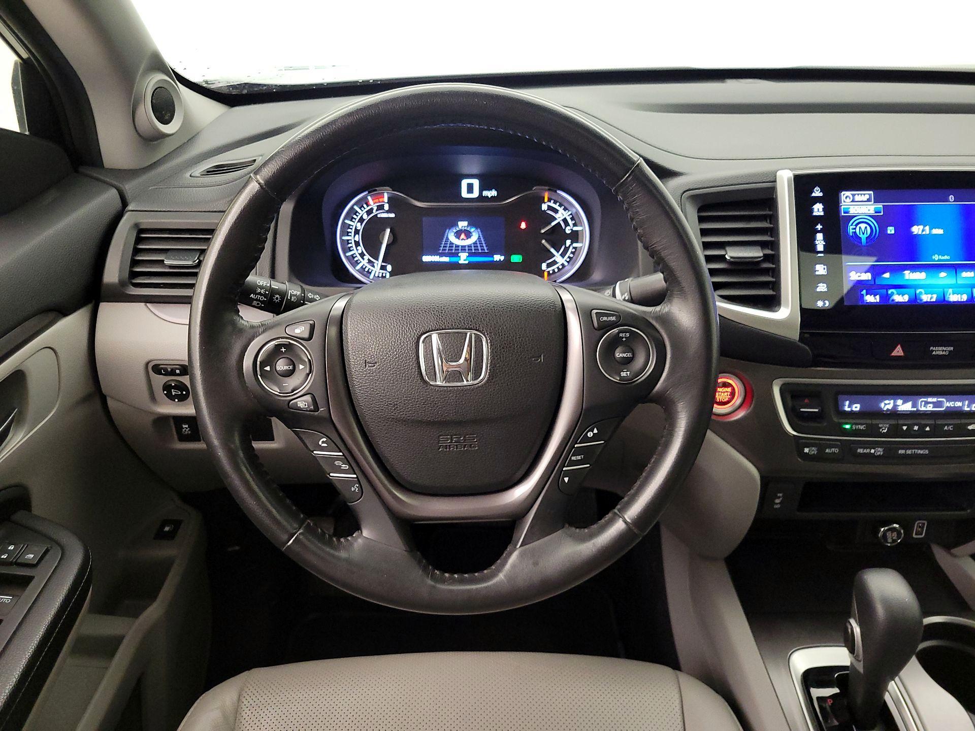 Thumbnail: 2019 Honda Ridgeline - 10