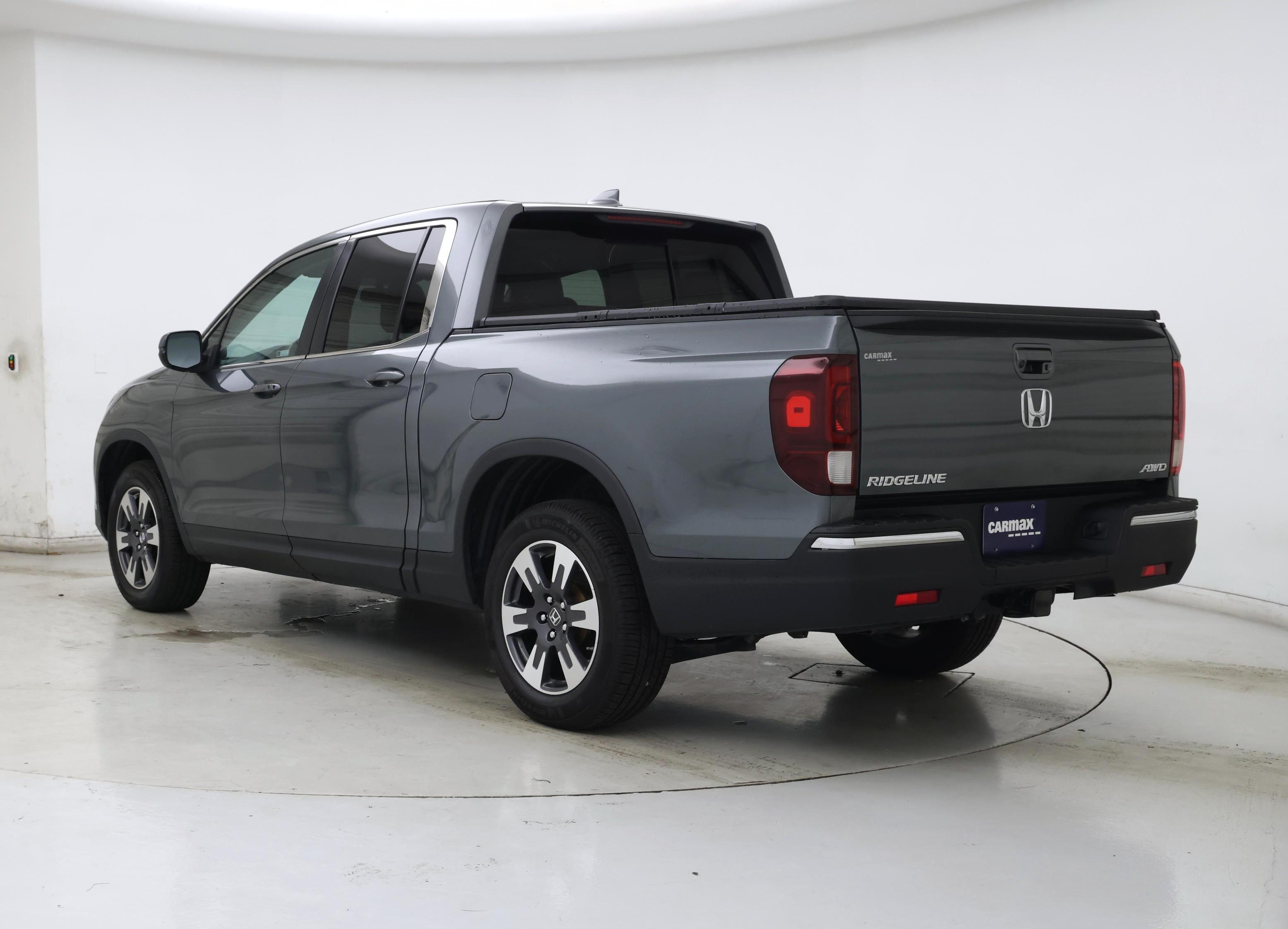 Thumbnail: 2019 Honda Ridgeline - 2