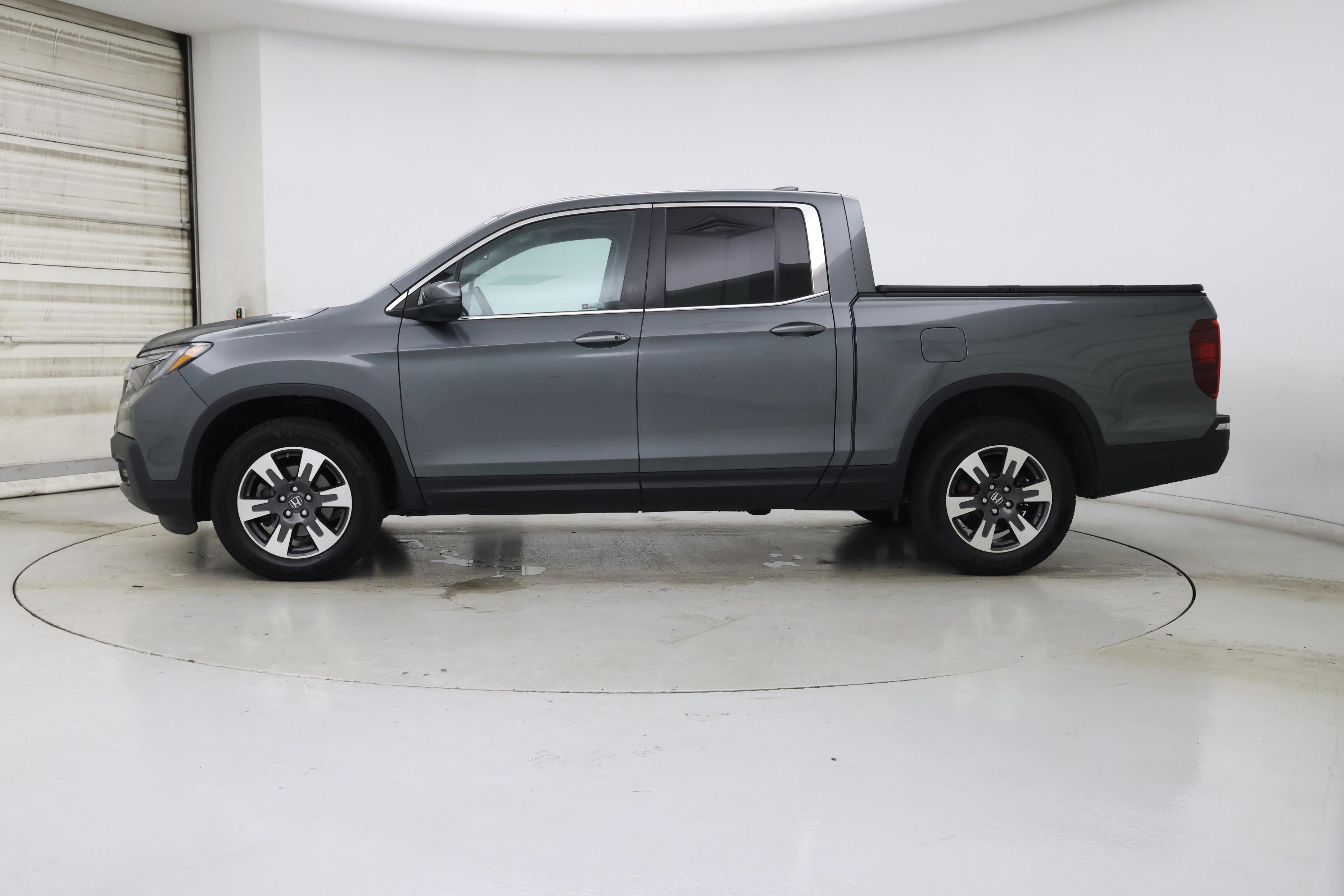 Thumbnail: 2019 Honda Ridgeline - 3