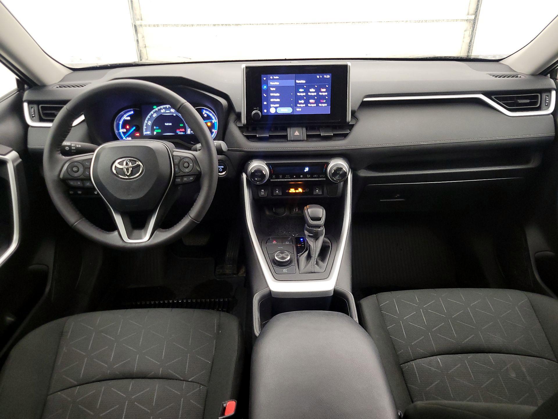 Thumbnail: 2024 Toyota RAV4 - 9