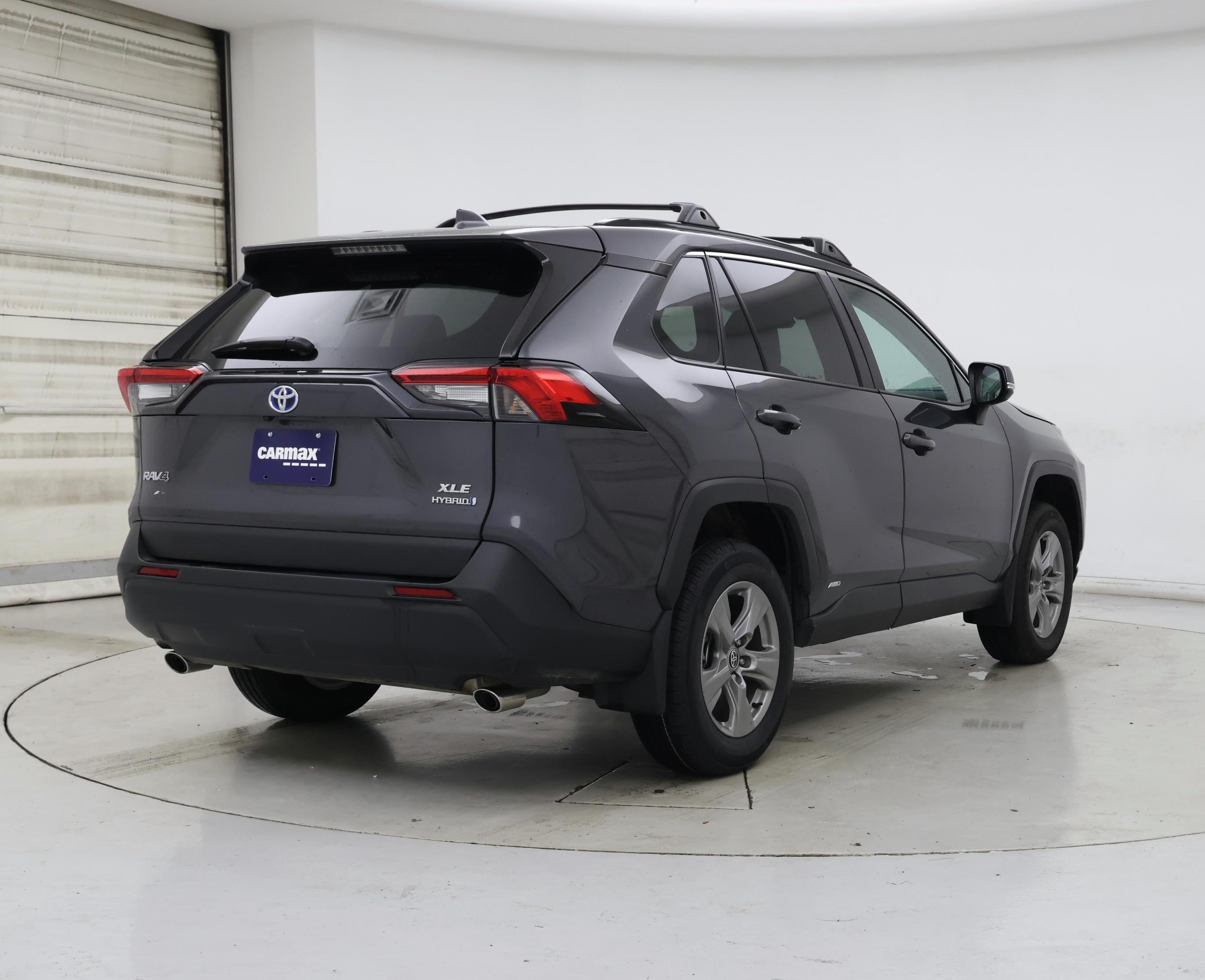 Thumbnail: 2024 Toyota RAV4 - 8