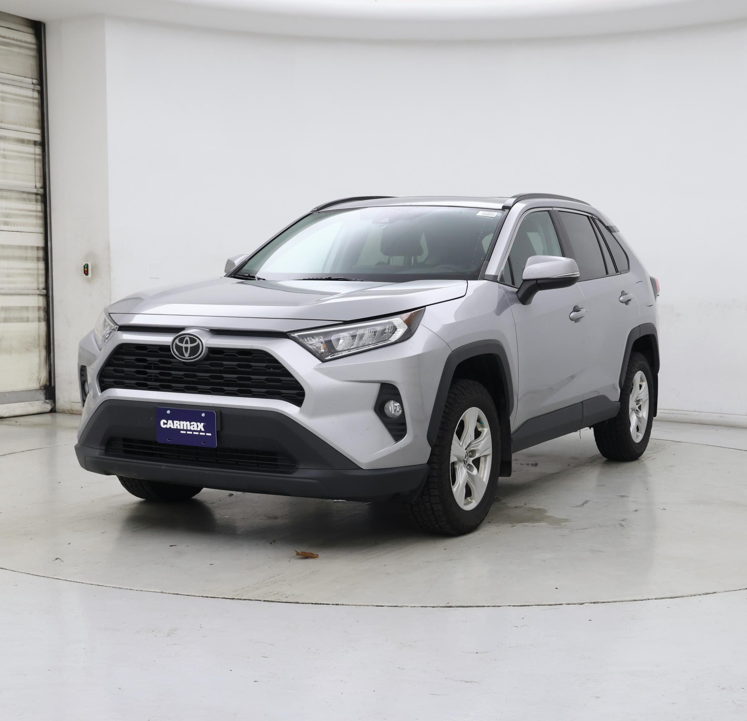 Thumbnail: 2021 Toyota RAV4 - 4