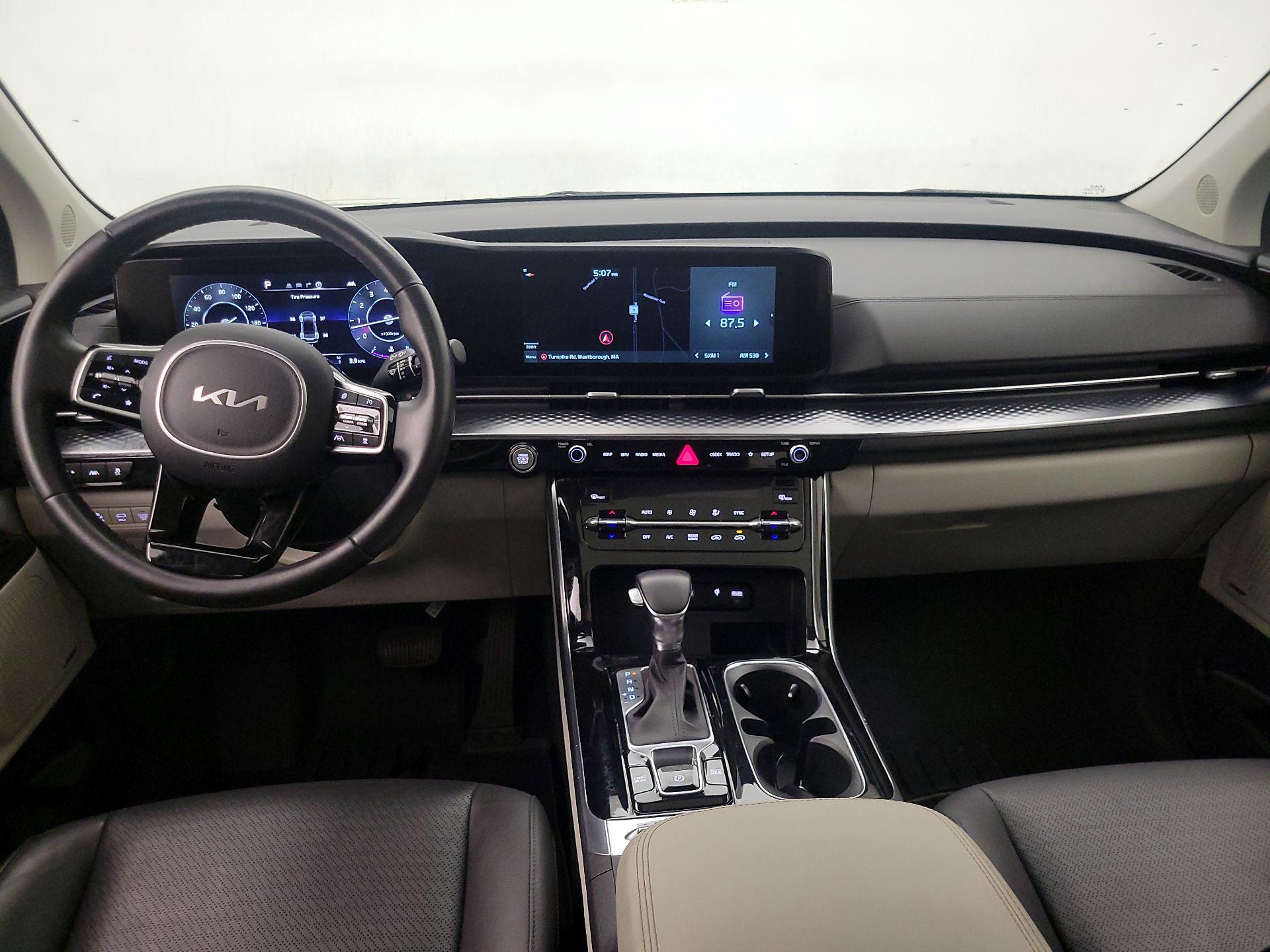 Thumbnail: 2022 Kia Carnival - 9