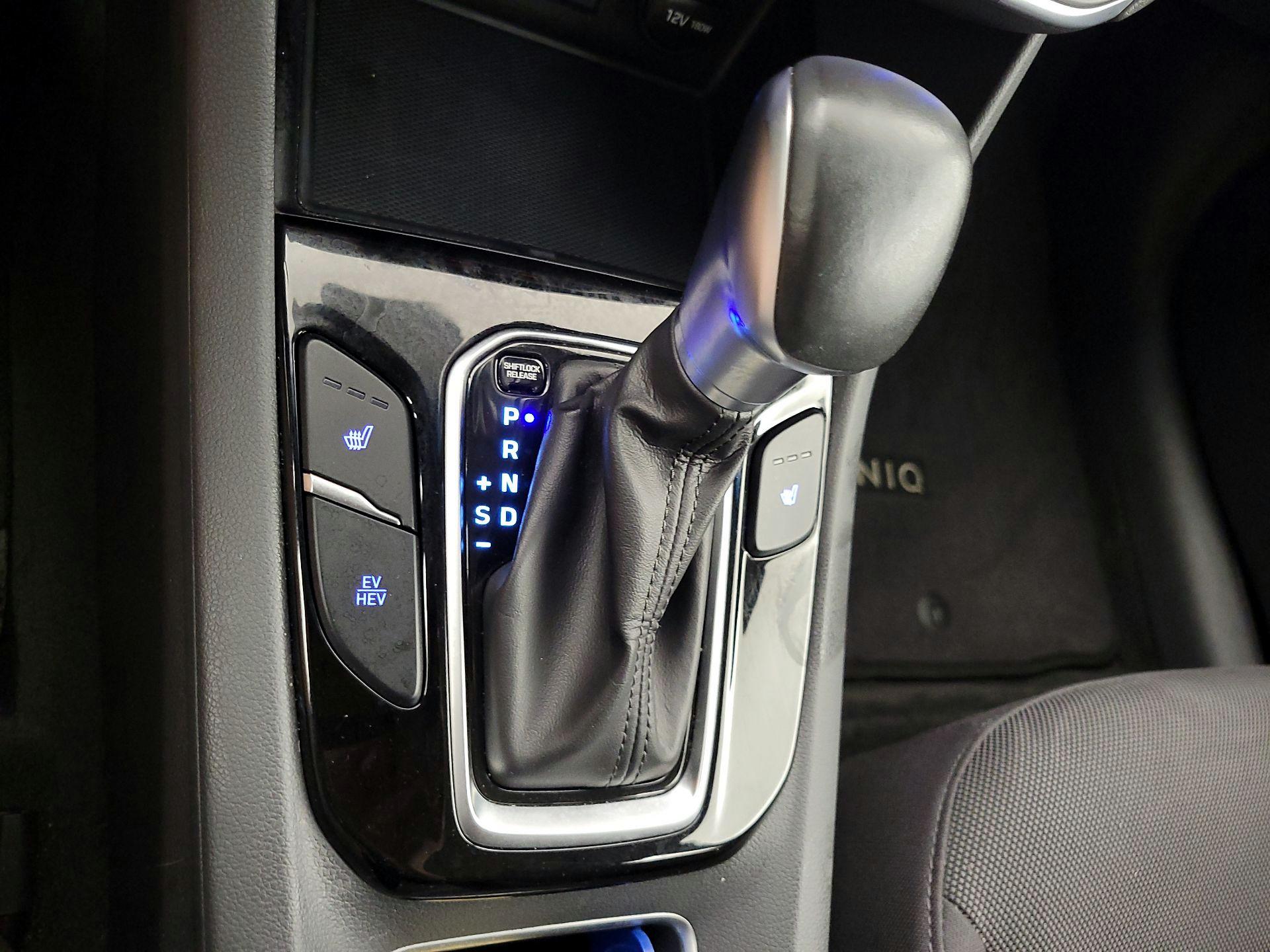Thumbnail: 2019 Hyundai Ioniq - 17