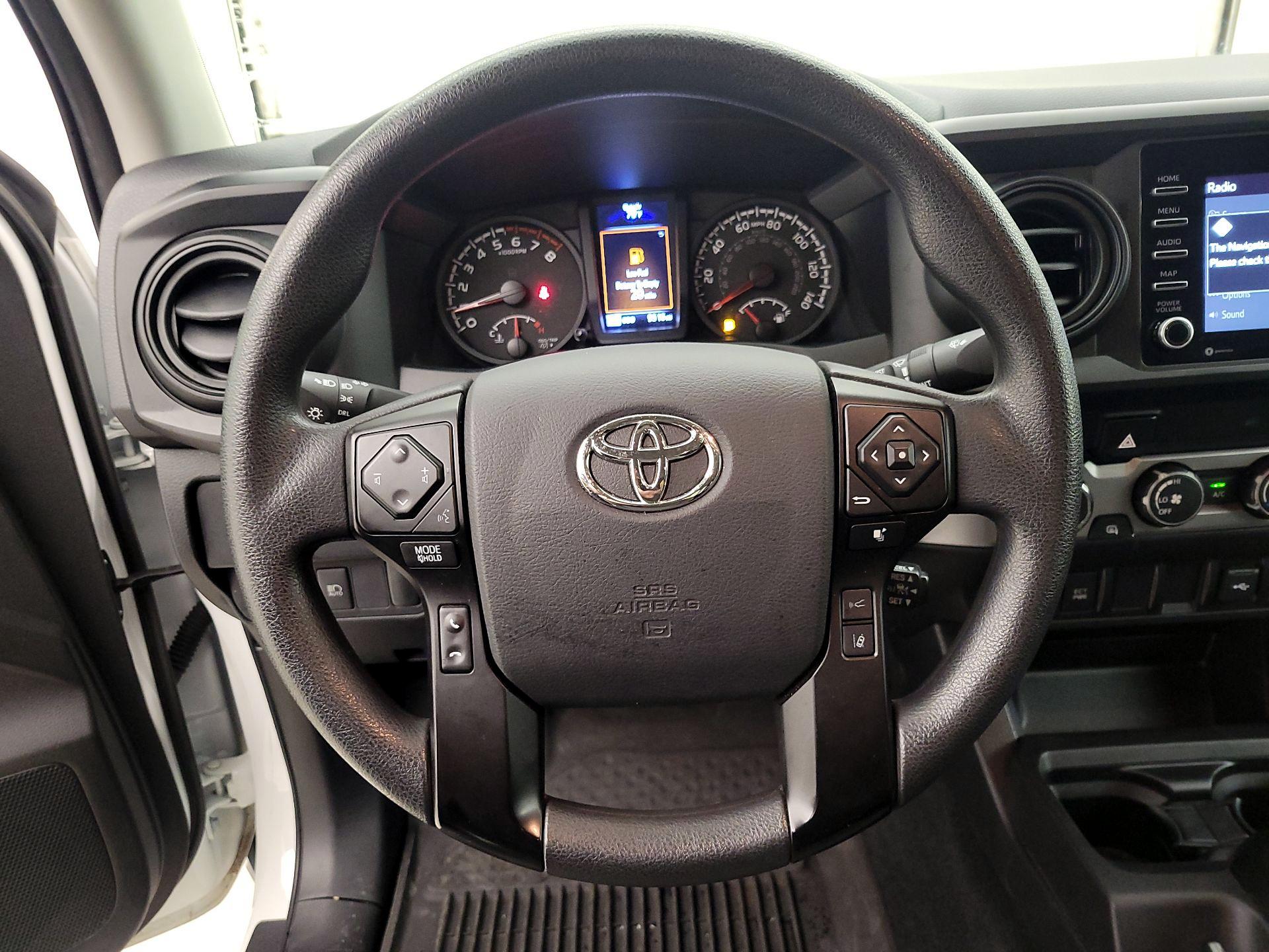 Thumbnail: 2022 Toyota Tacoma - 10