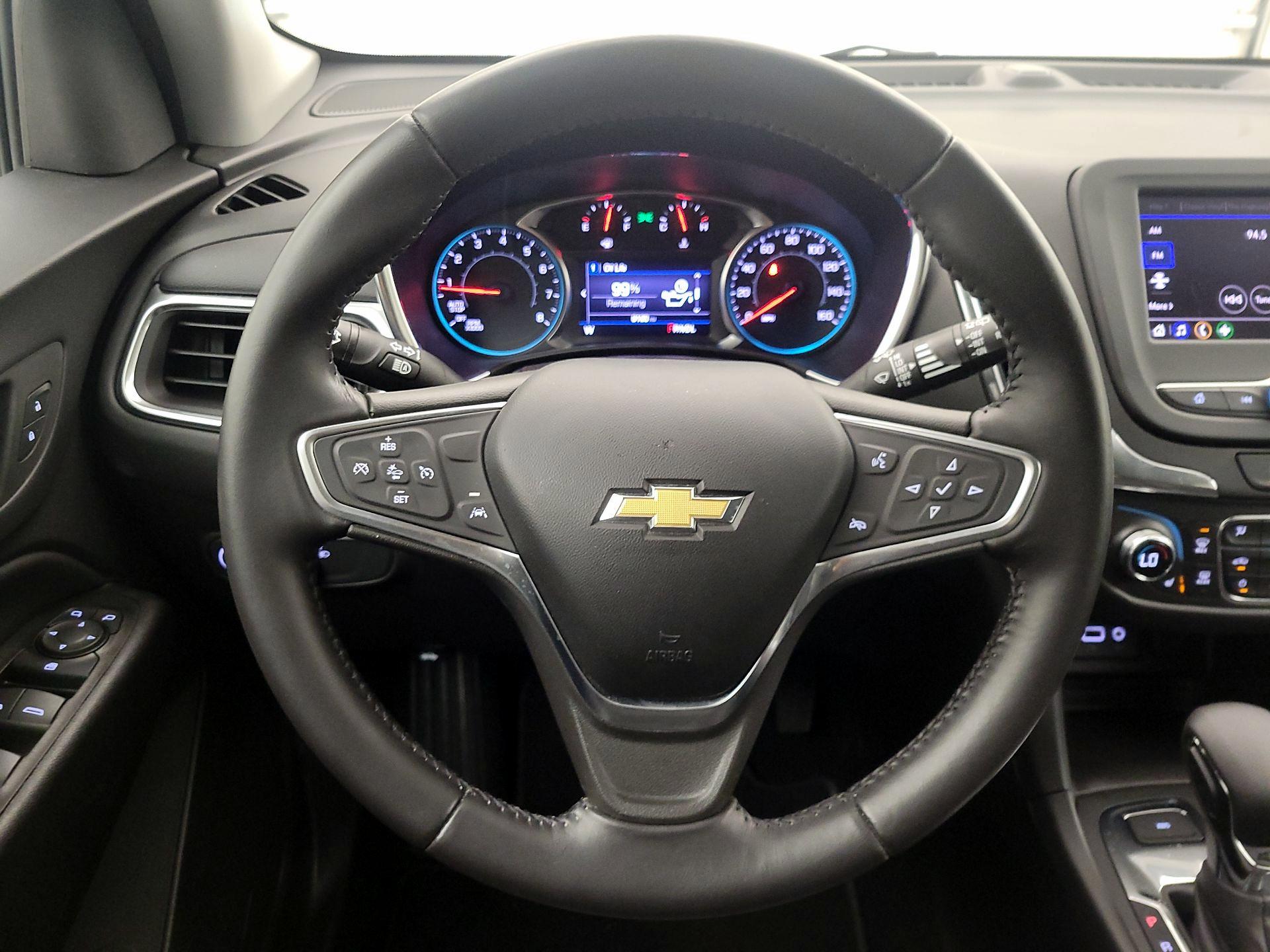Thumbnail: 2022 Chevrolet Equinox - 10