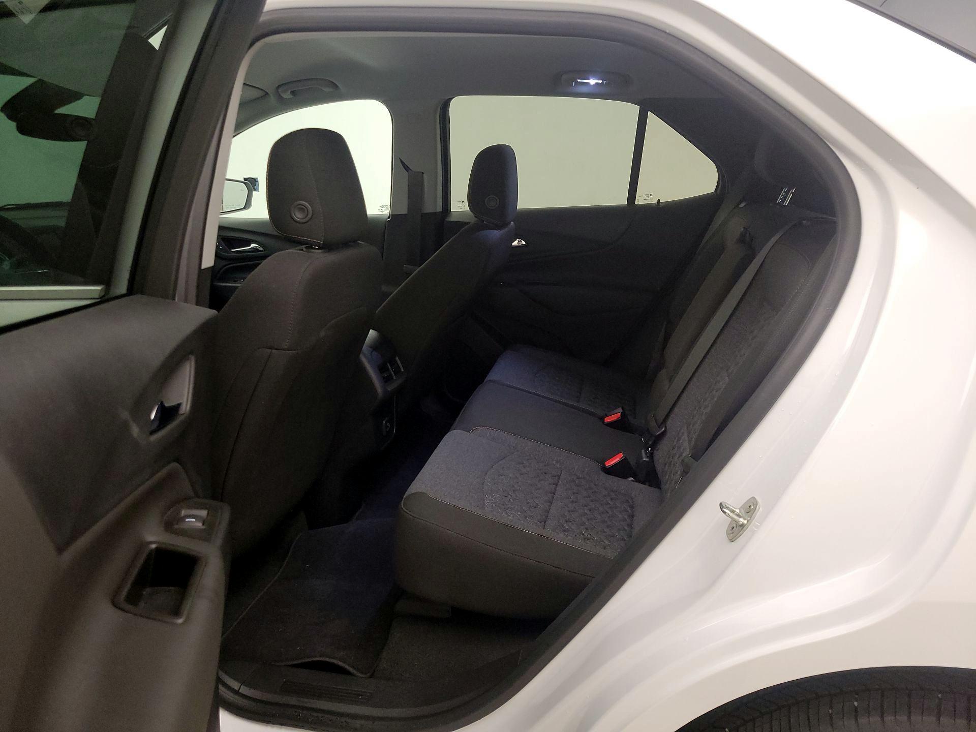 Thumbnail: 2022 Chevrolet Equinox - 19