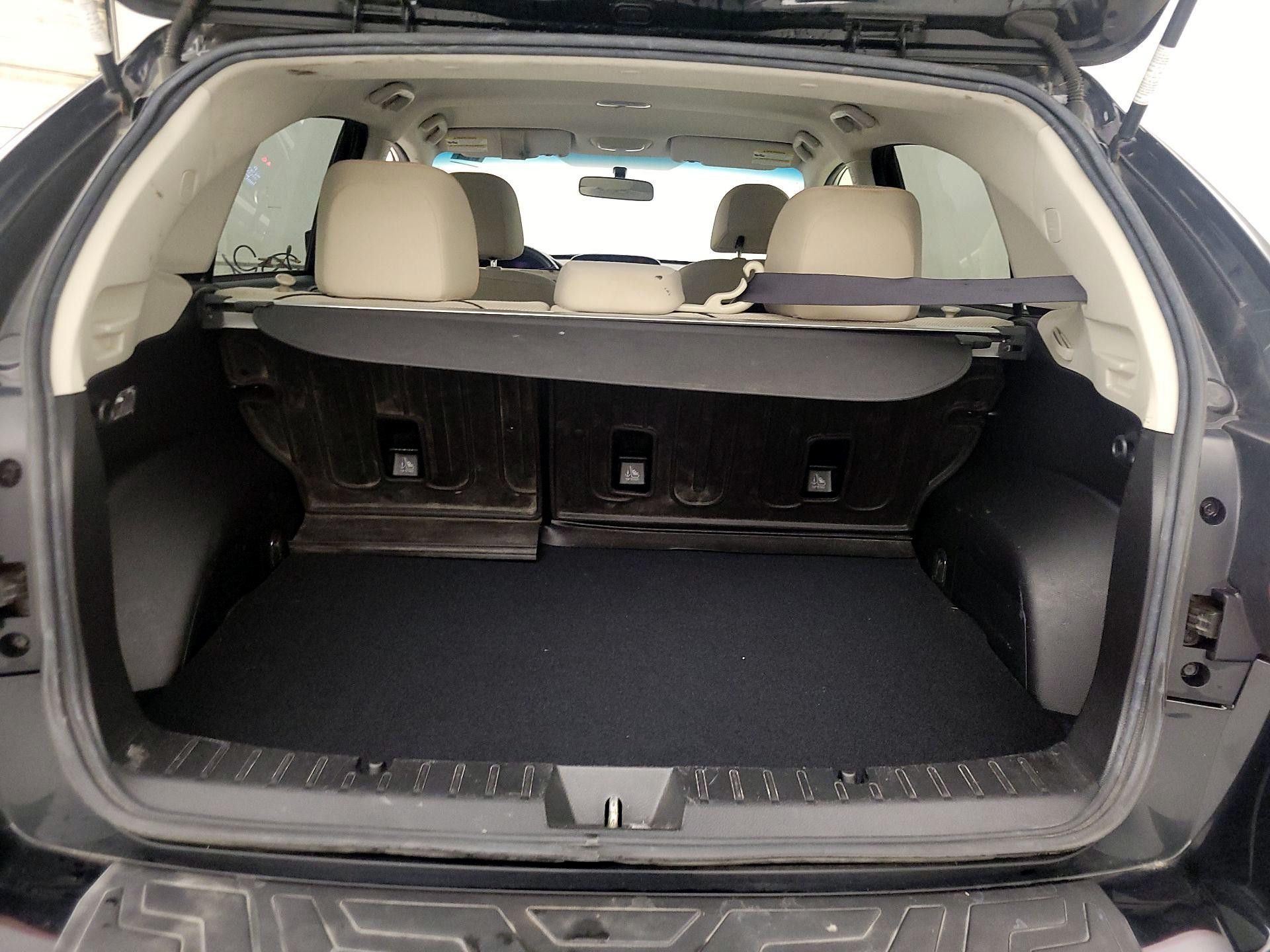 Thumbnail: 2016 Subaru XV Crosstrek - 20