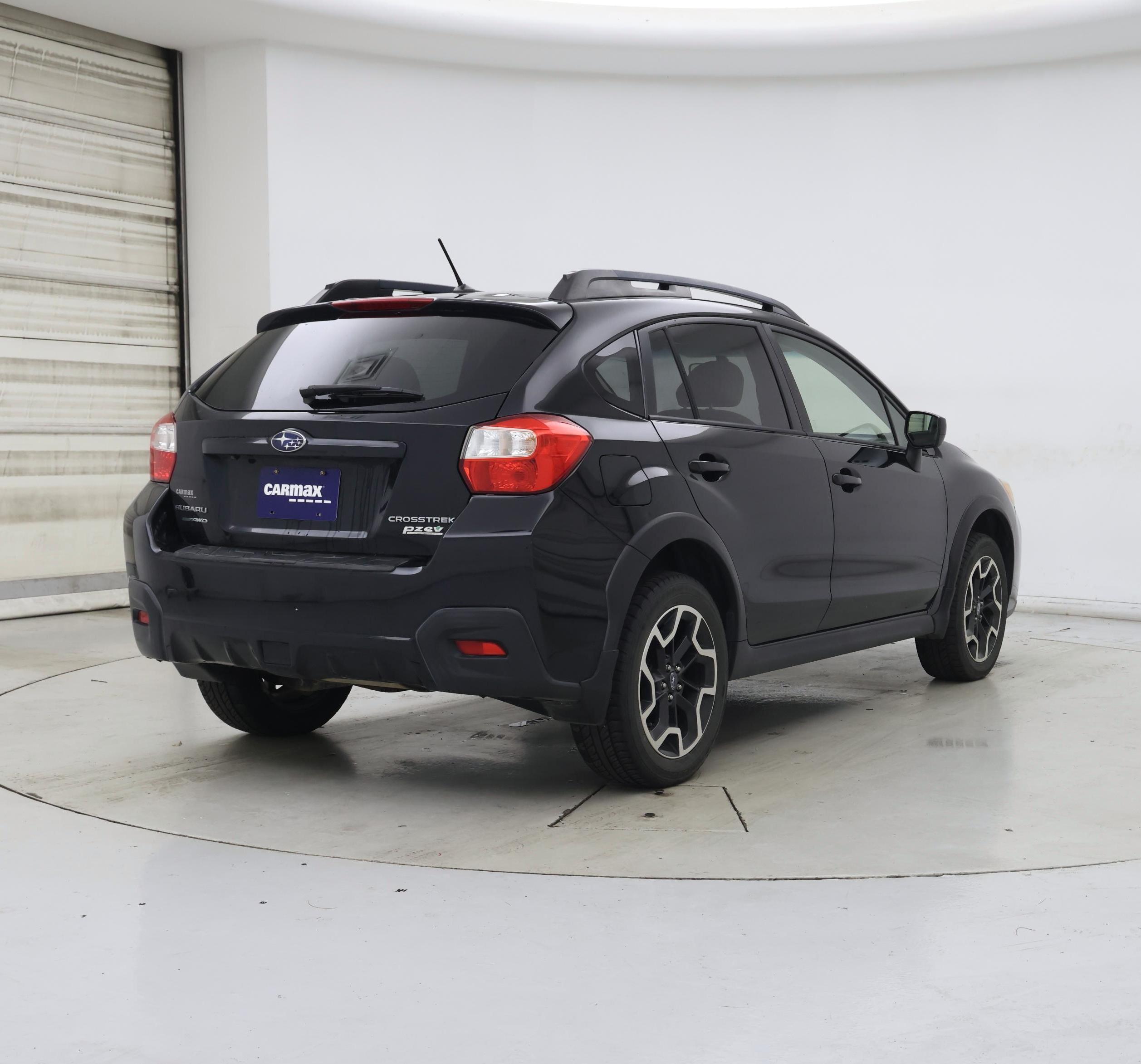 Thumbnail: 2016 Subaru XV Crosstrek - 8