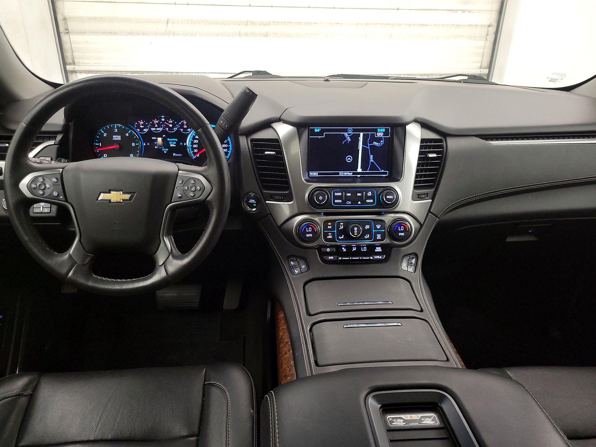 Thumbnail: 2017 Chevrolet Suburban - 9