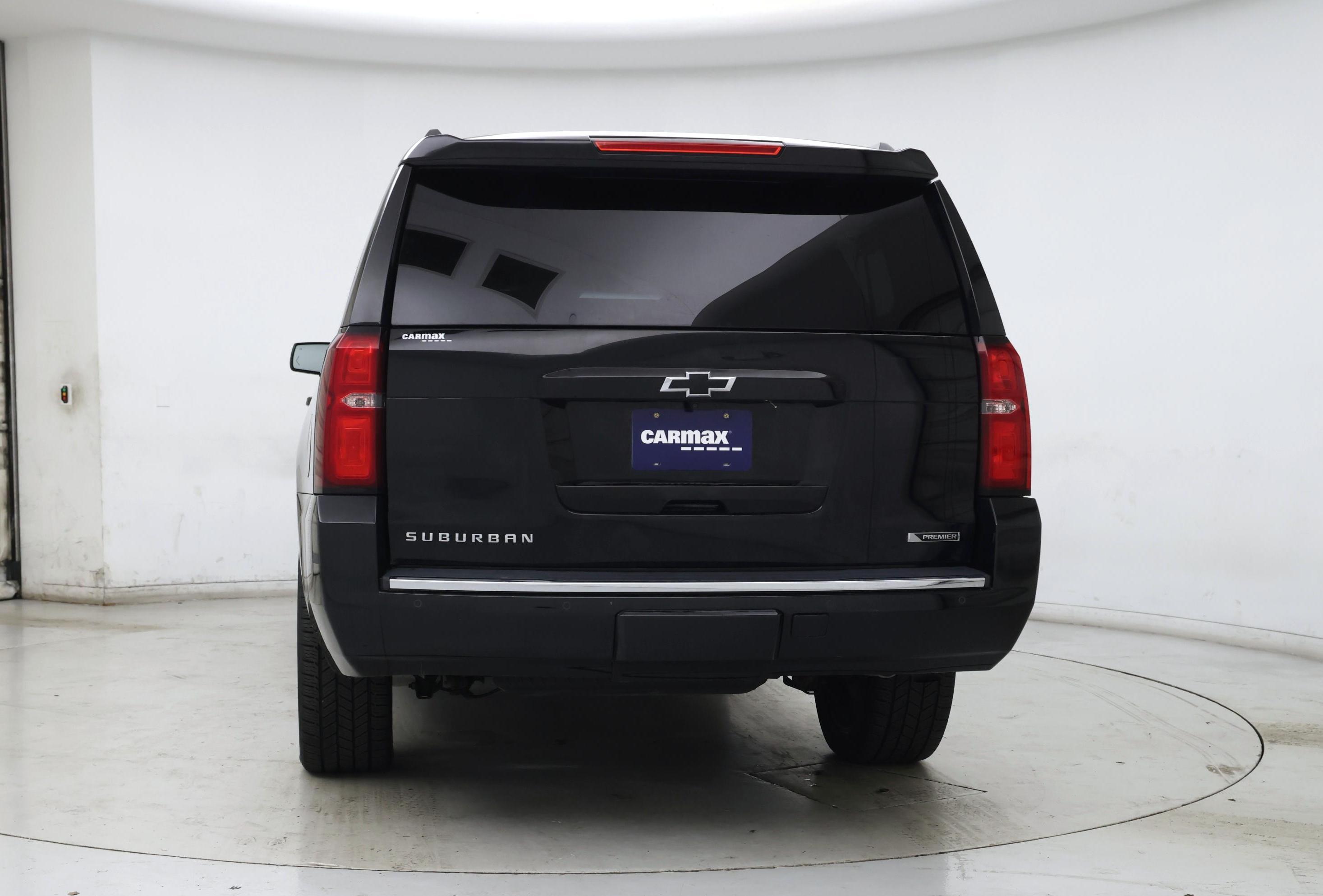 Thumbnail: 2017 Chevrolet Suburban - 6
