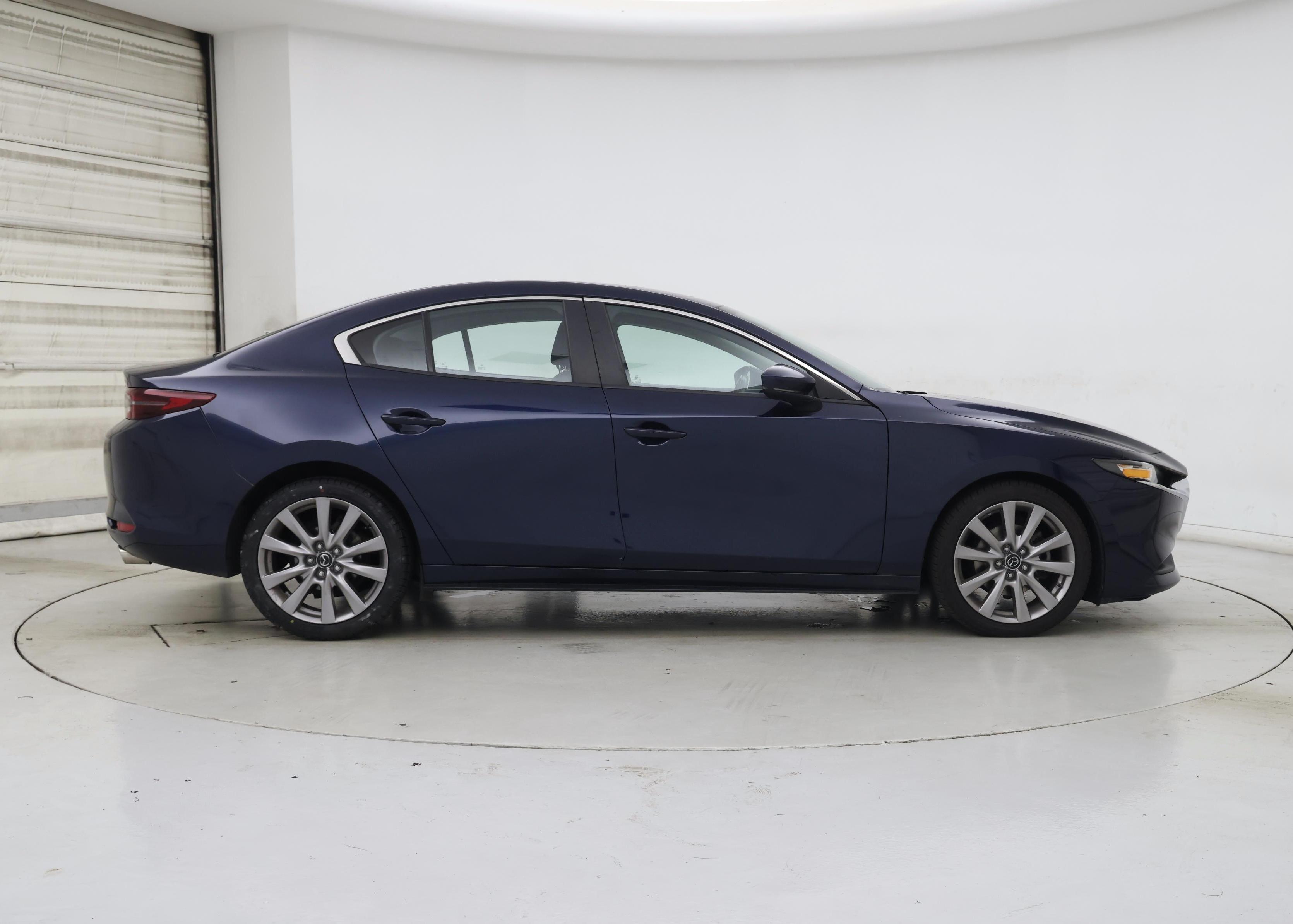 Thumbnail: 2021 Mazda Mazda3 - 7