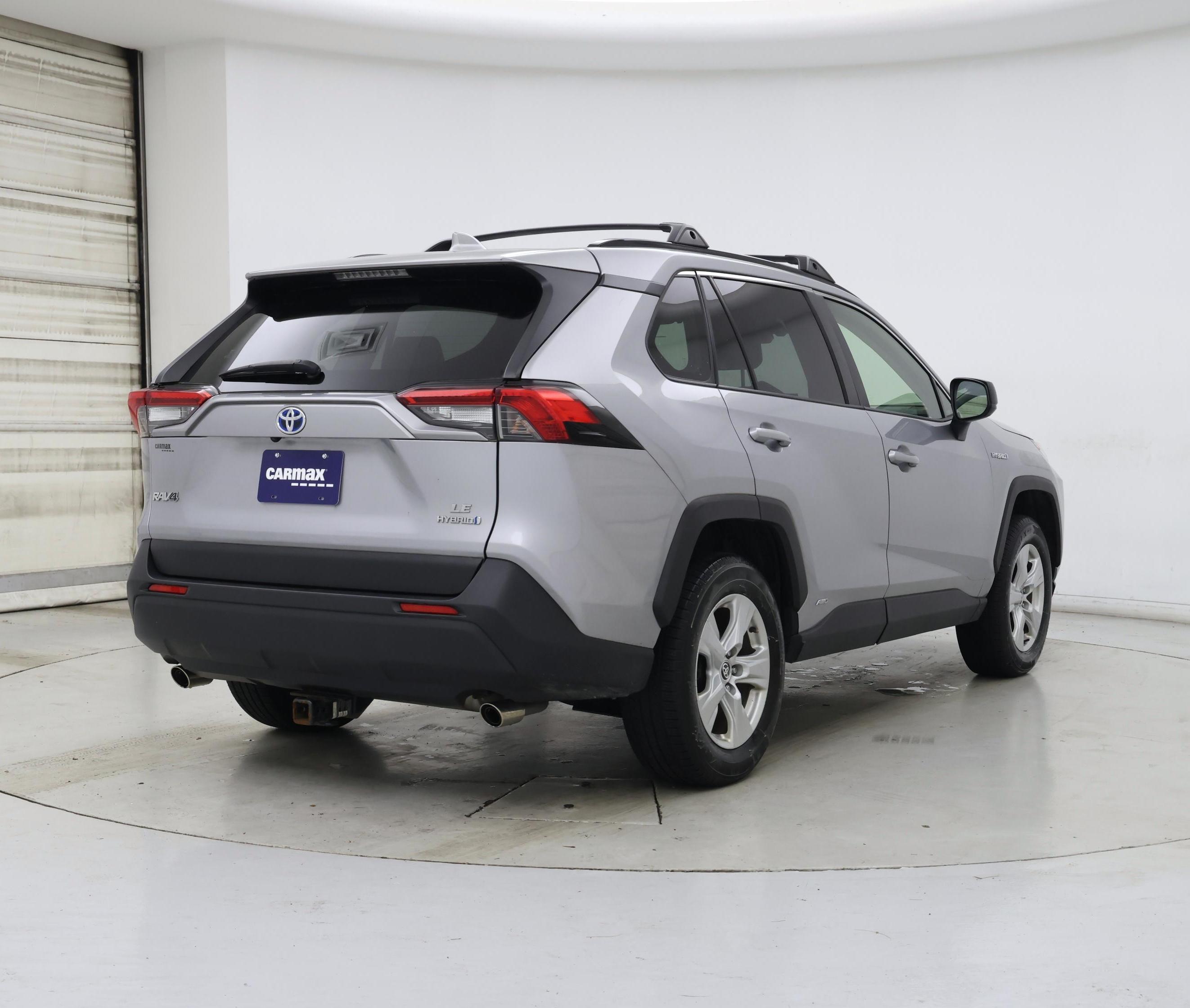 Thumbnail: 2020 Toyota RAV4 - 8