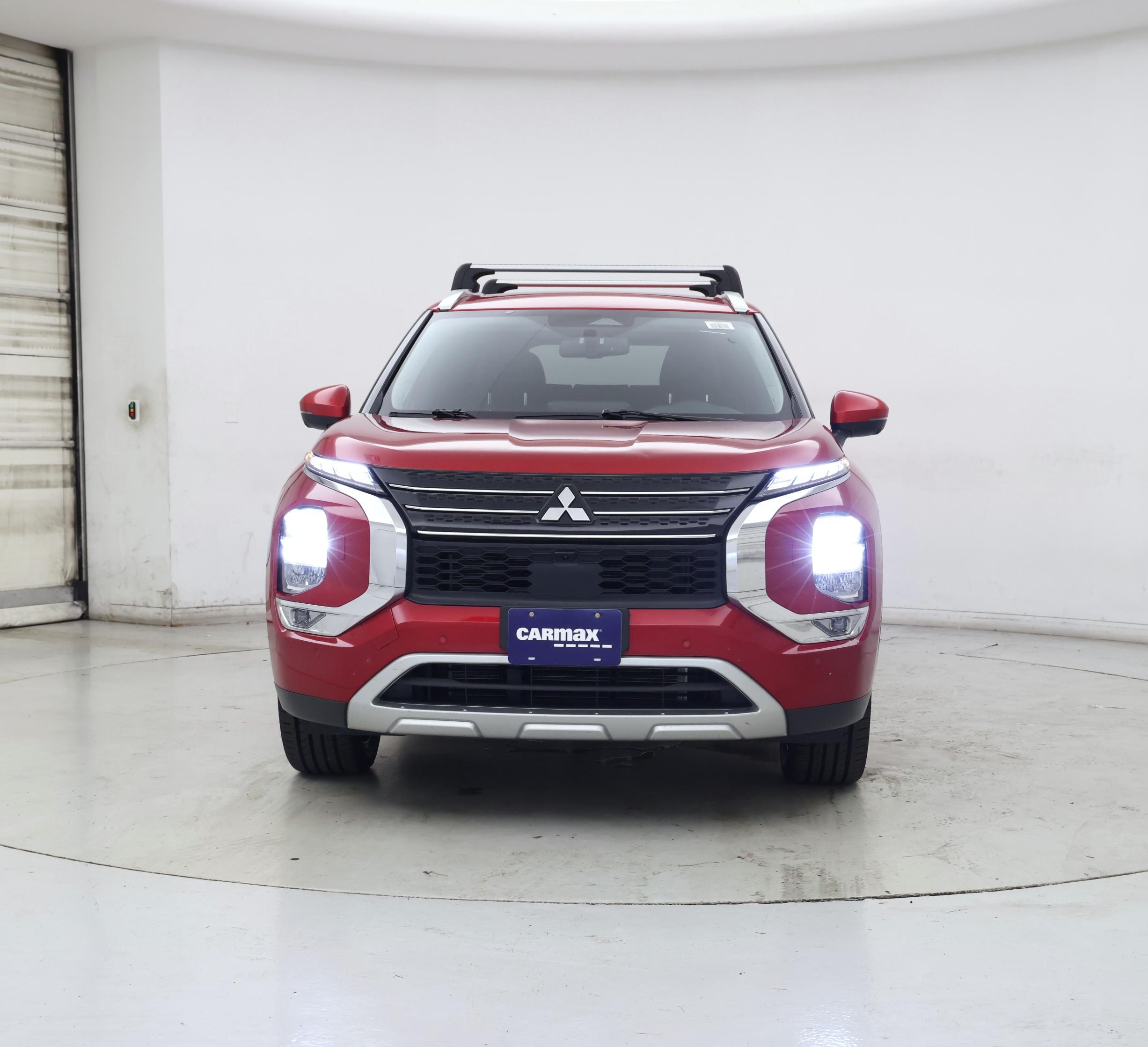 Thumbnail: 2023 Mitsubishi Outlander - 5