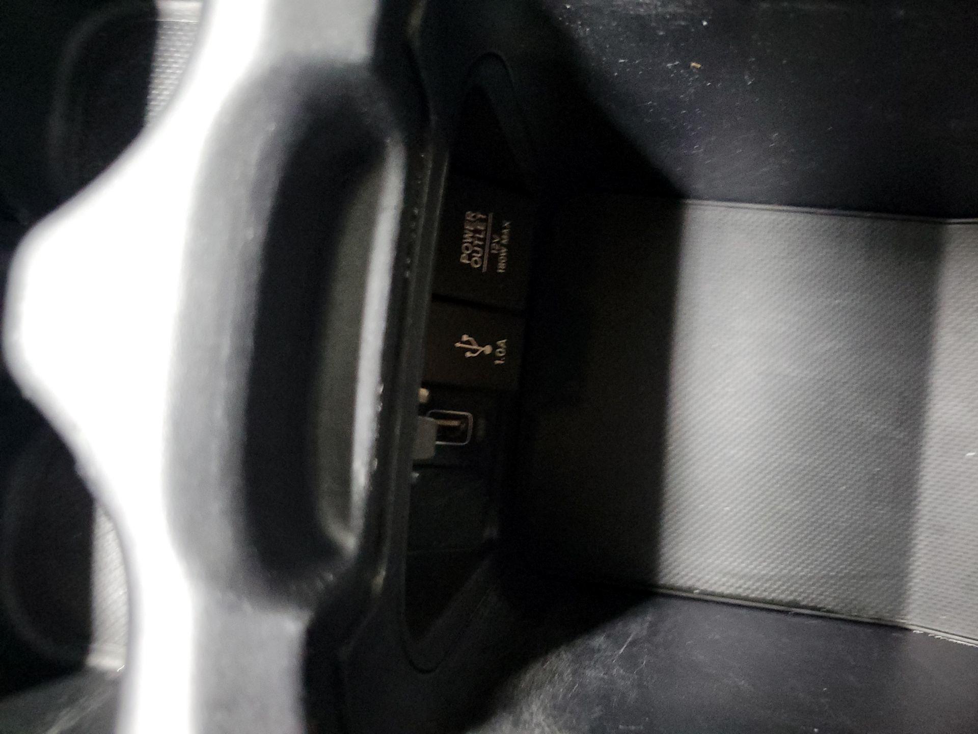 Thumbnail: 2019 Honda CR-V - 18