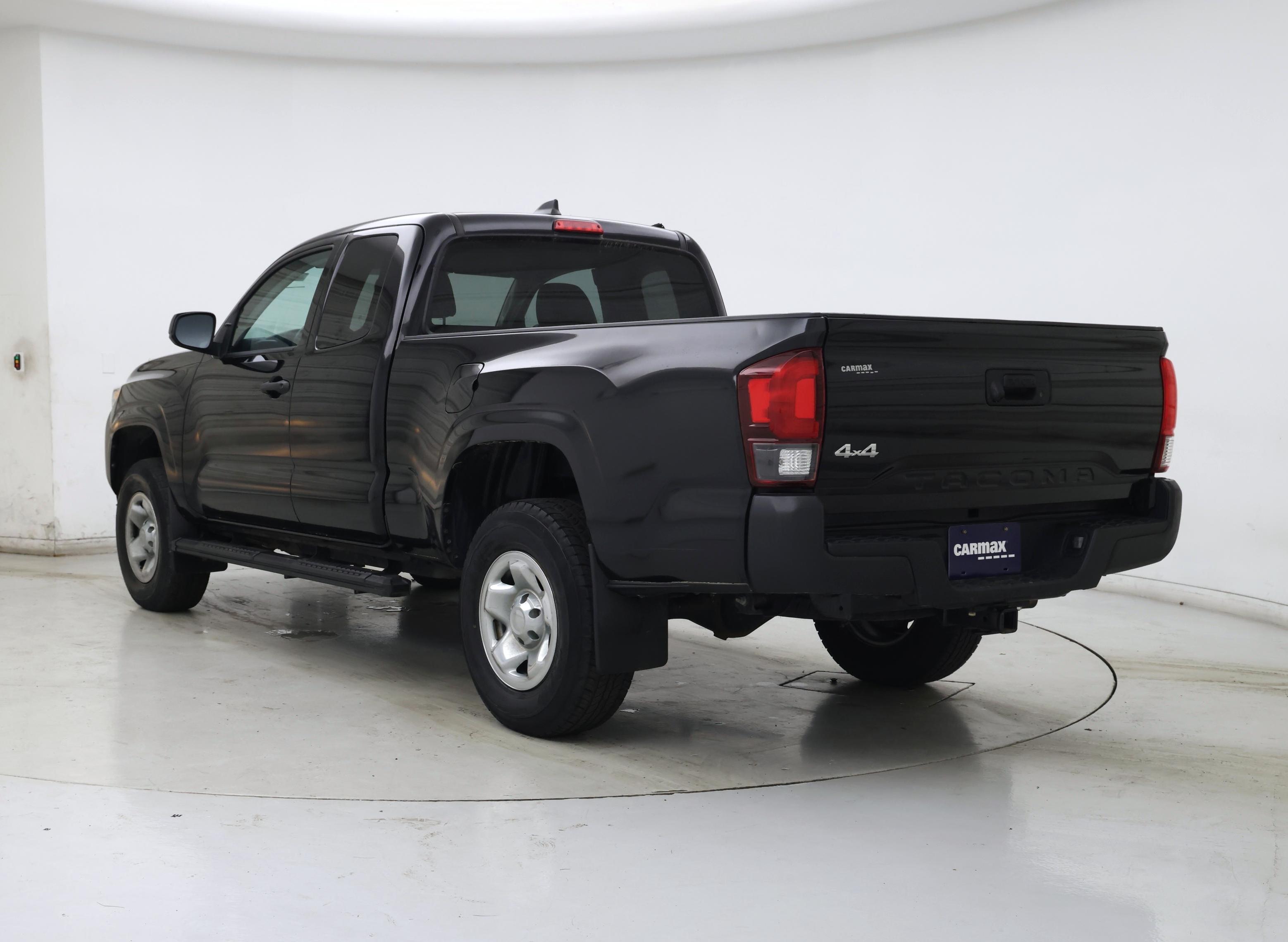 Thumbnail: 2020 Toyota Tacoma - 2