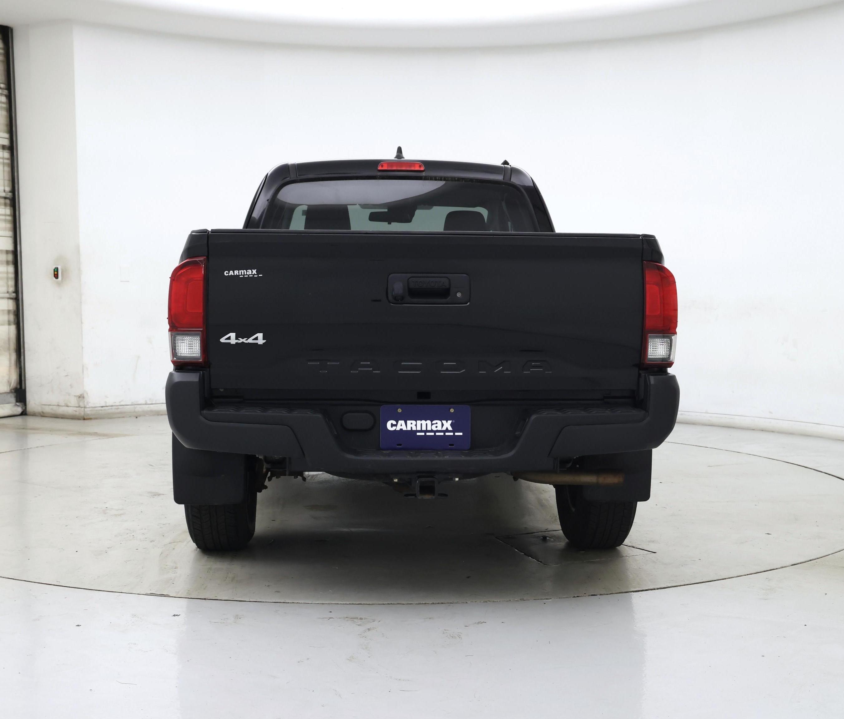 Thumbnail: 2020 Toyota Tacoma - 6
