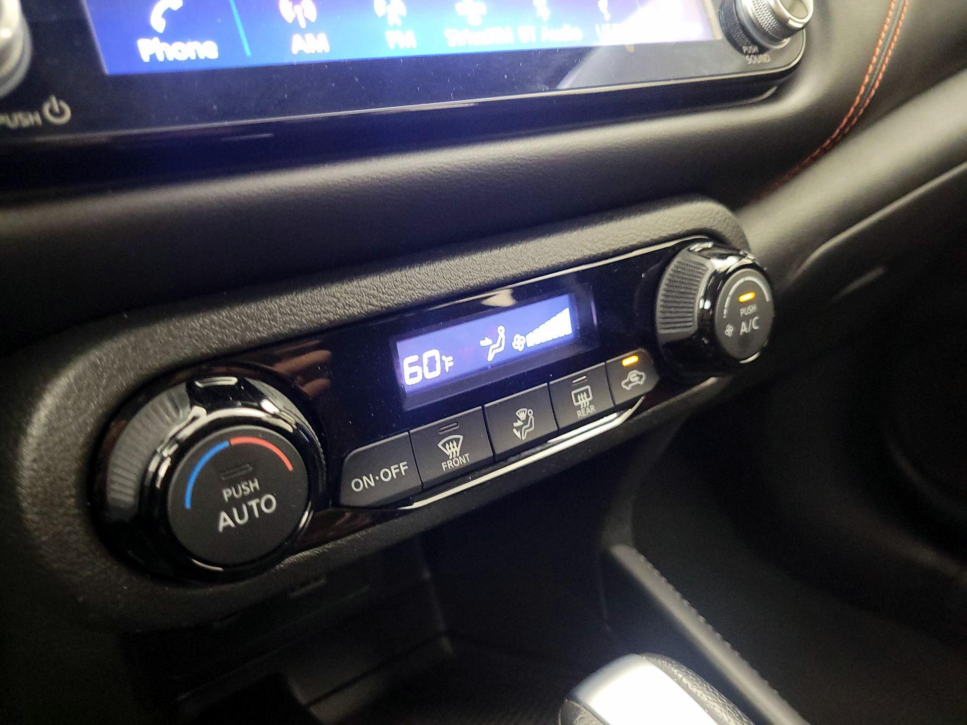 Thumbnail: 2021 Nissan Kicks - 16