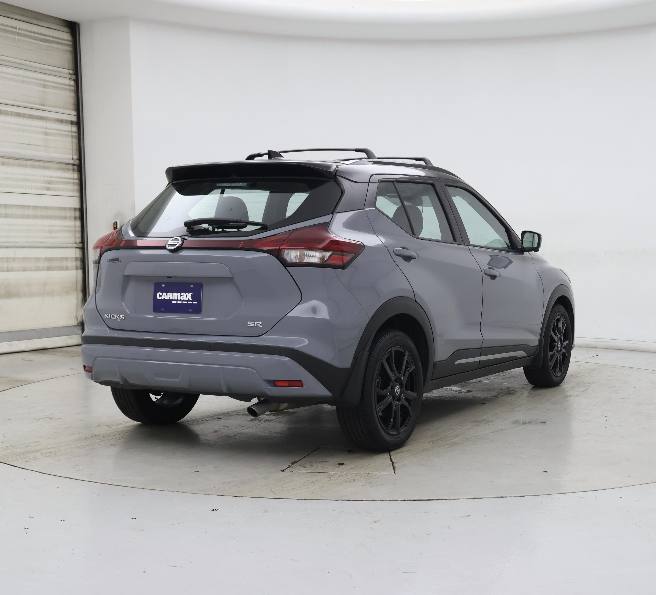 Thumbnail: 2021 Nissan Kicks - 8