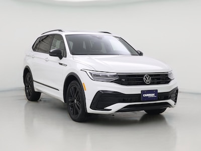 White 2022 Volkswagen Tiguan SE R-Line Black