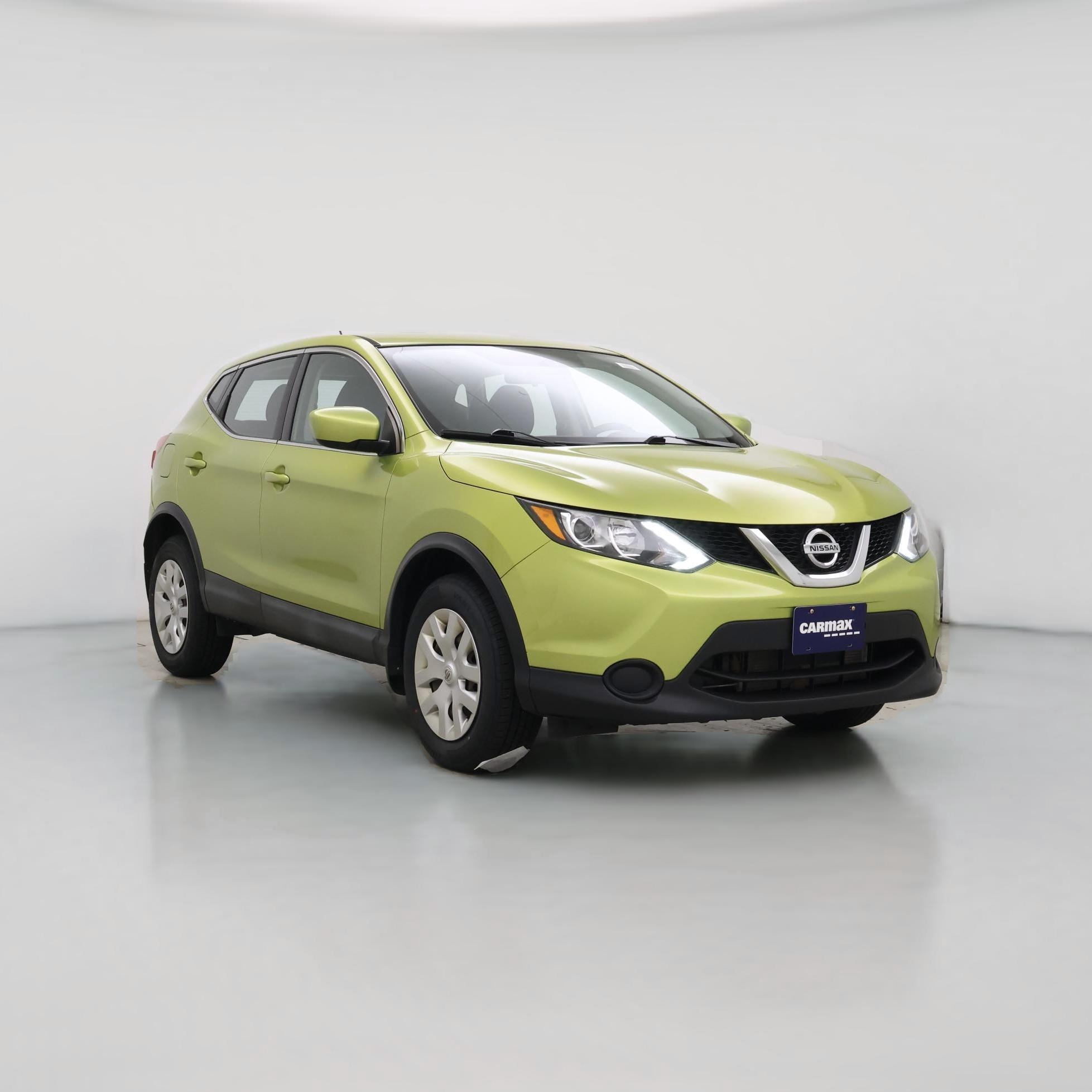 Thumbnail: 2017 Nissan Rogue Sport - 1