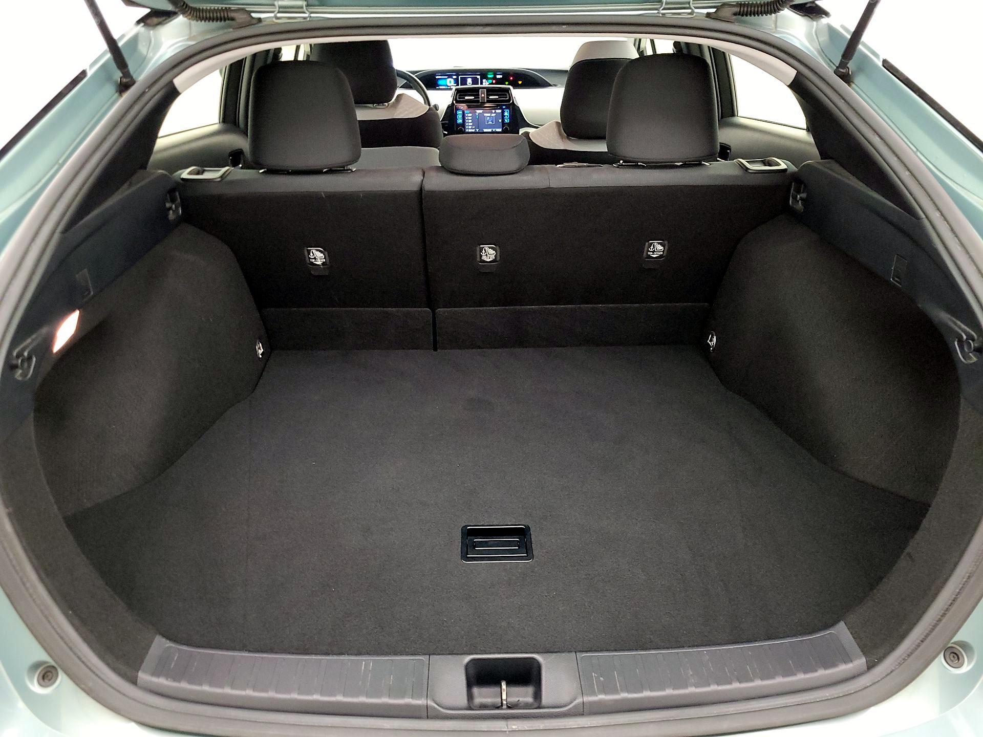 Thumbnail: 2016 Toyota Prius - 20