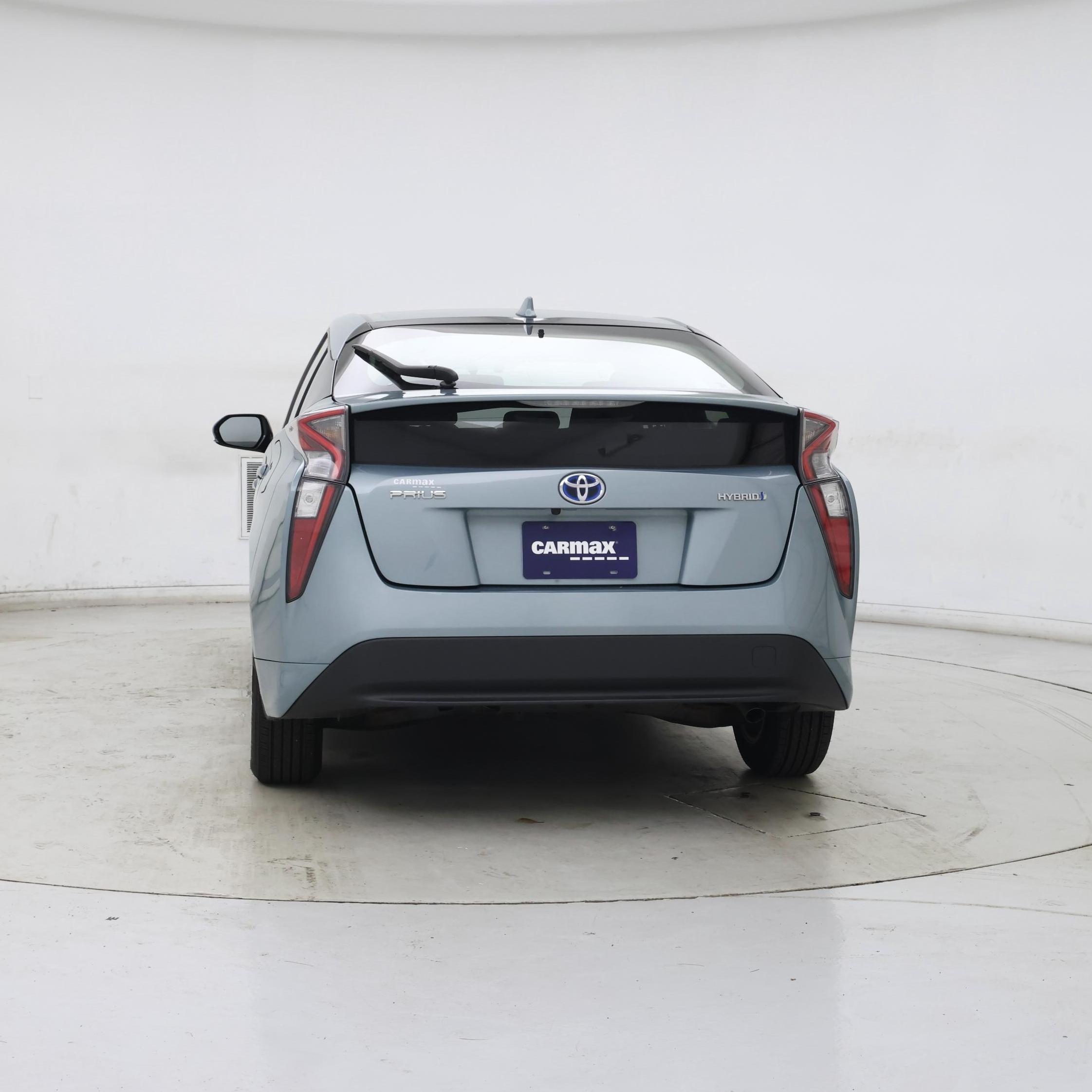 Thumbnail: 2016 Toyota Prius - 6