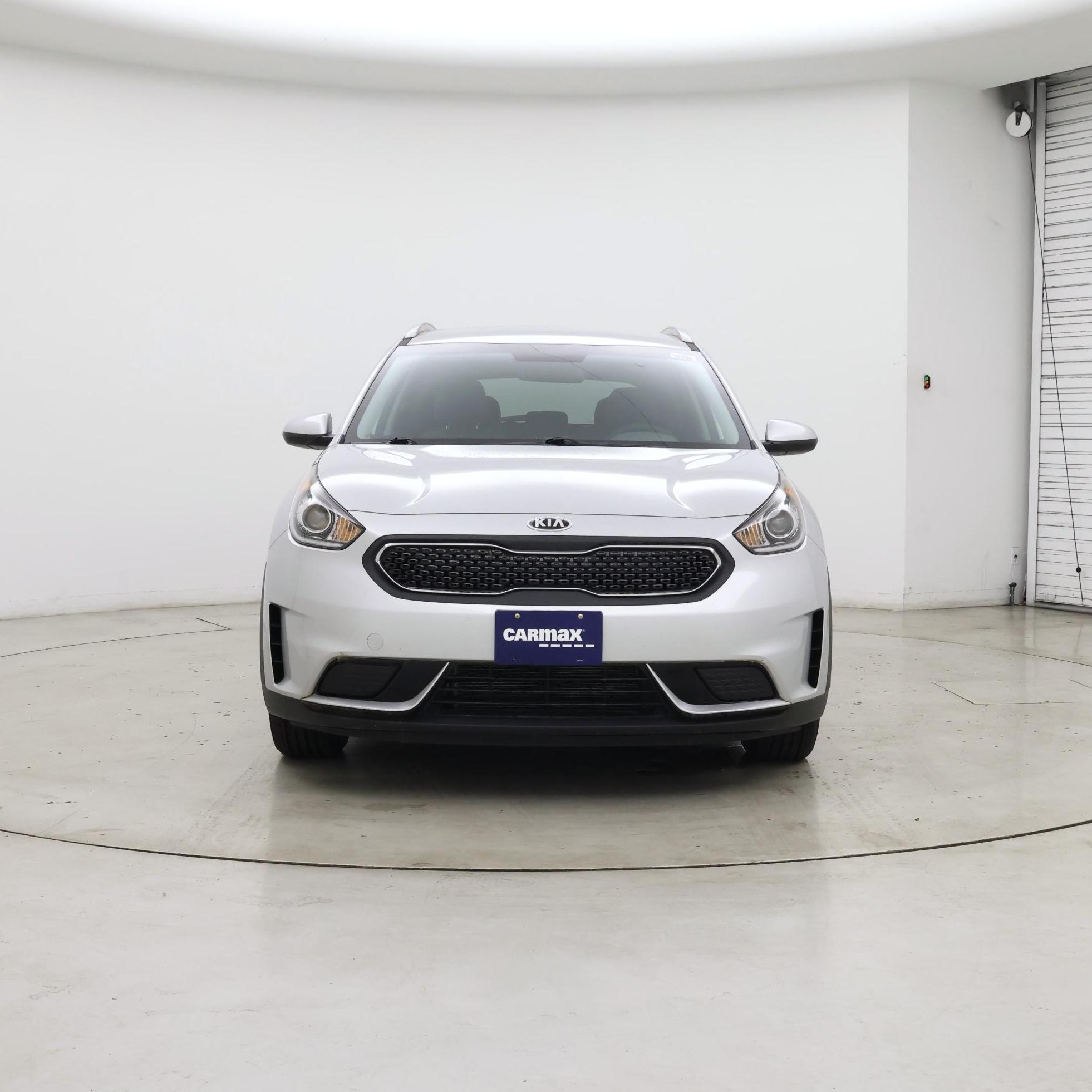 Thumbnail: 2017 Kia Niro - 5
