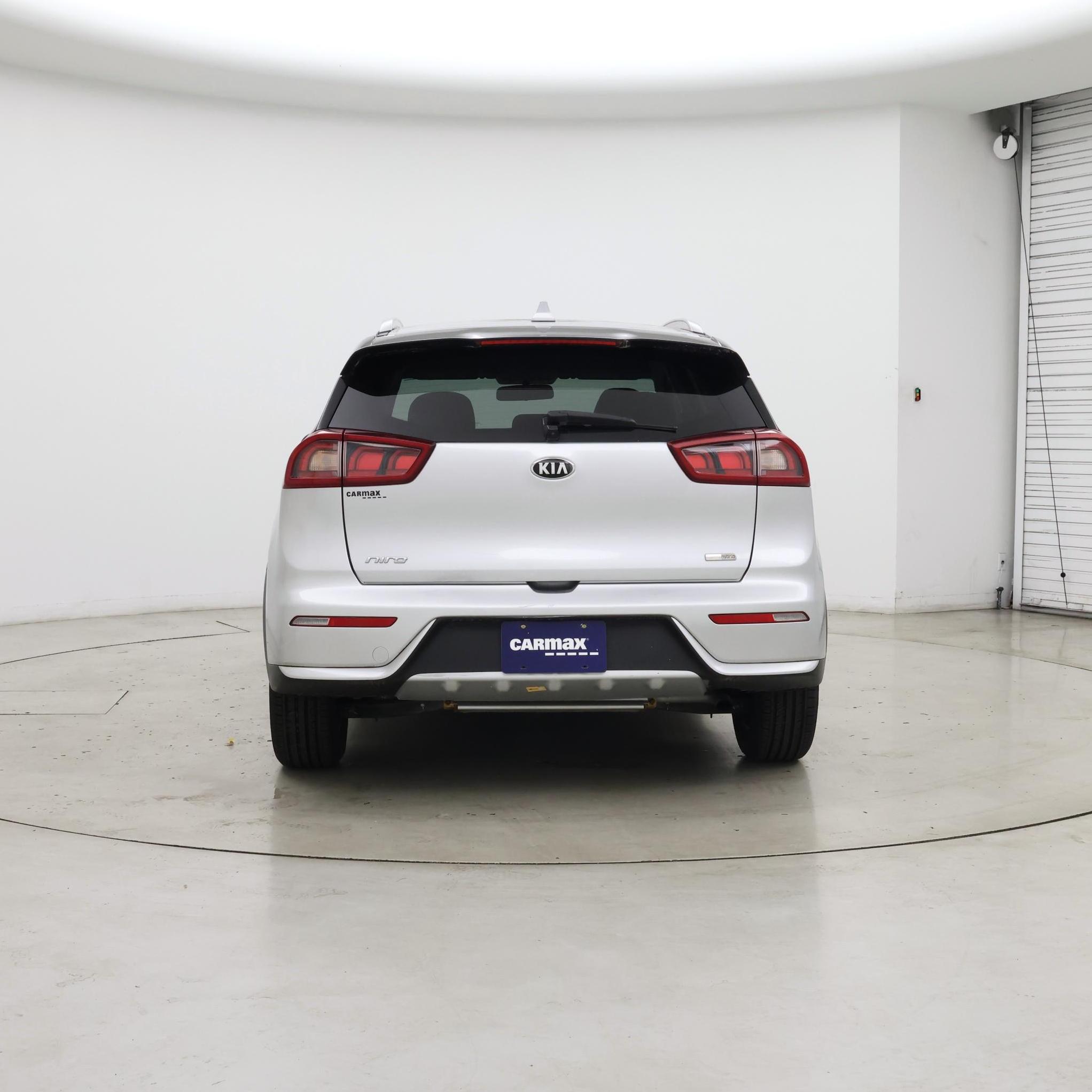 Thumbnail: 2017 Kia Niro - 6
