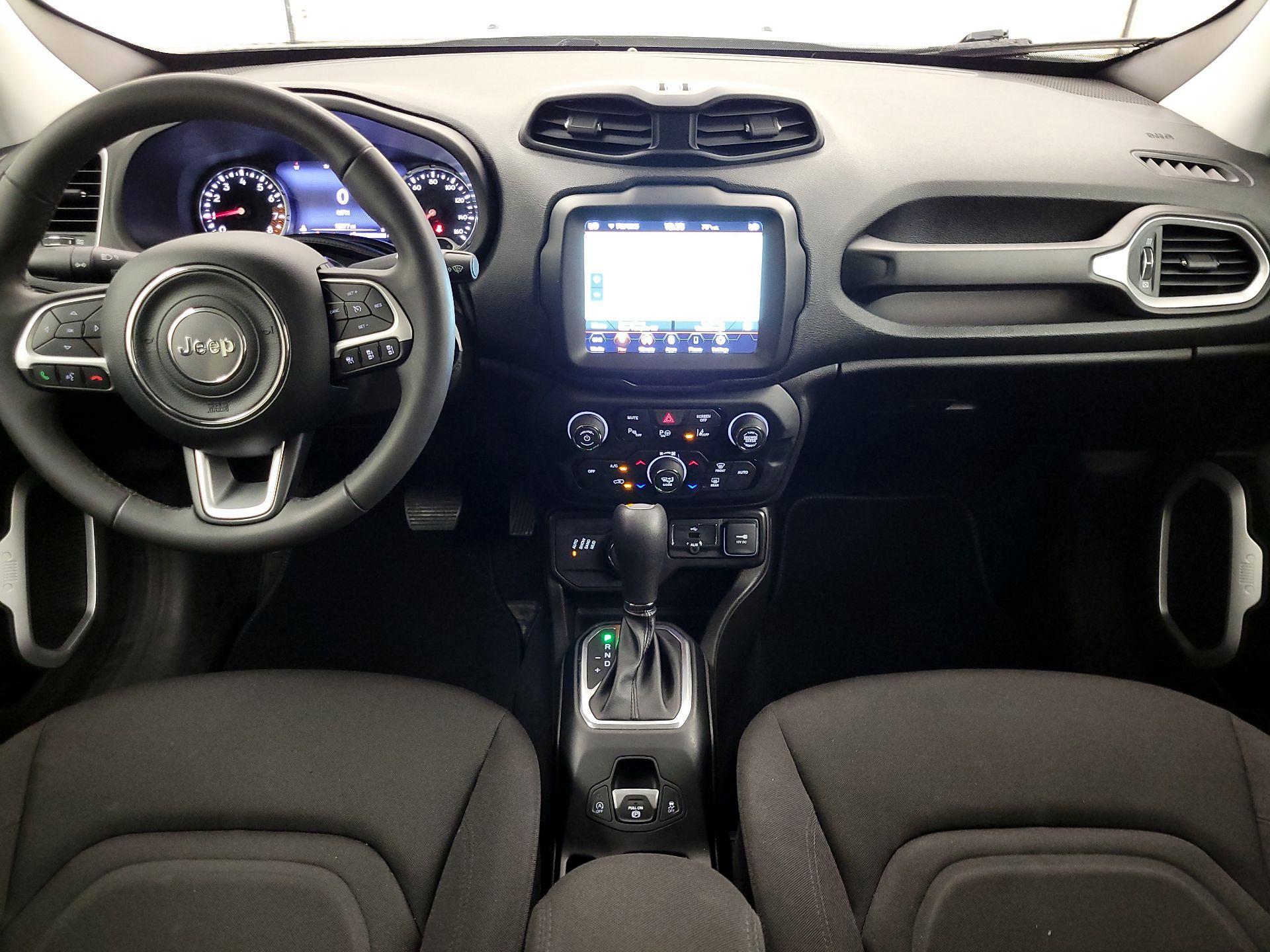 Thumbnail: 2021 Jeep Renegade - 9