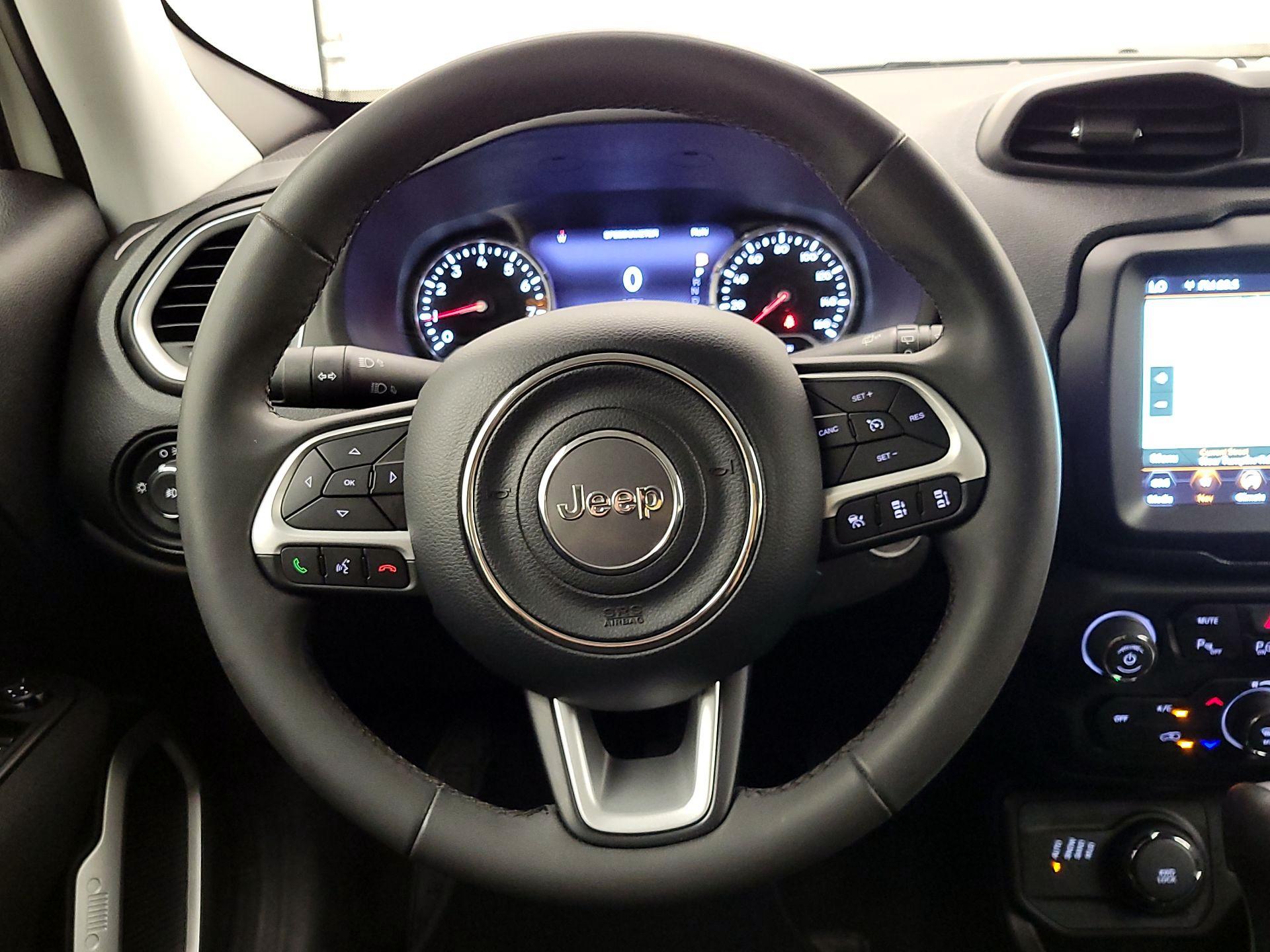 Thumbnail: 2021 Jeep Renegade - 10