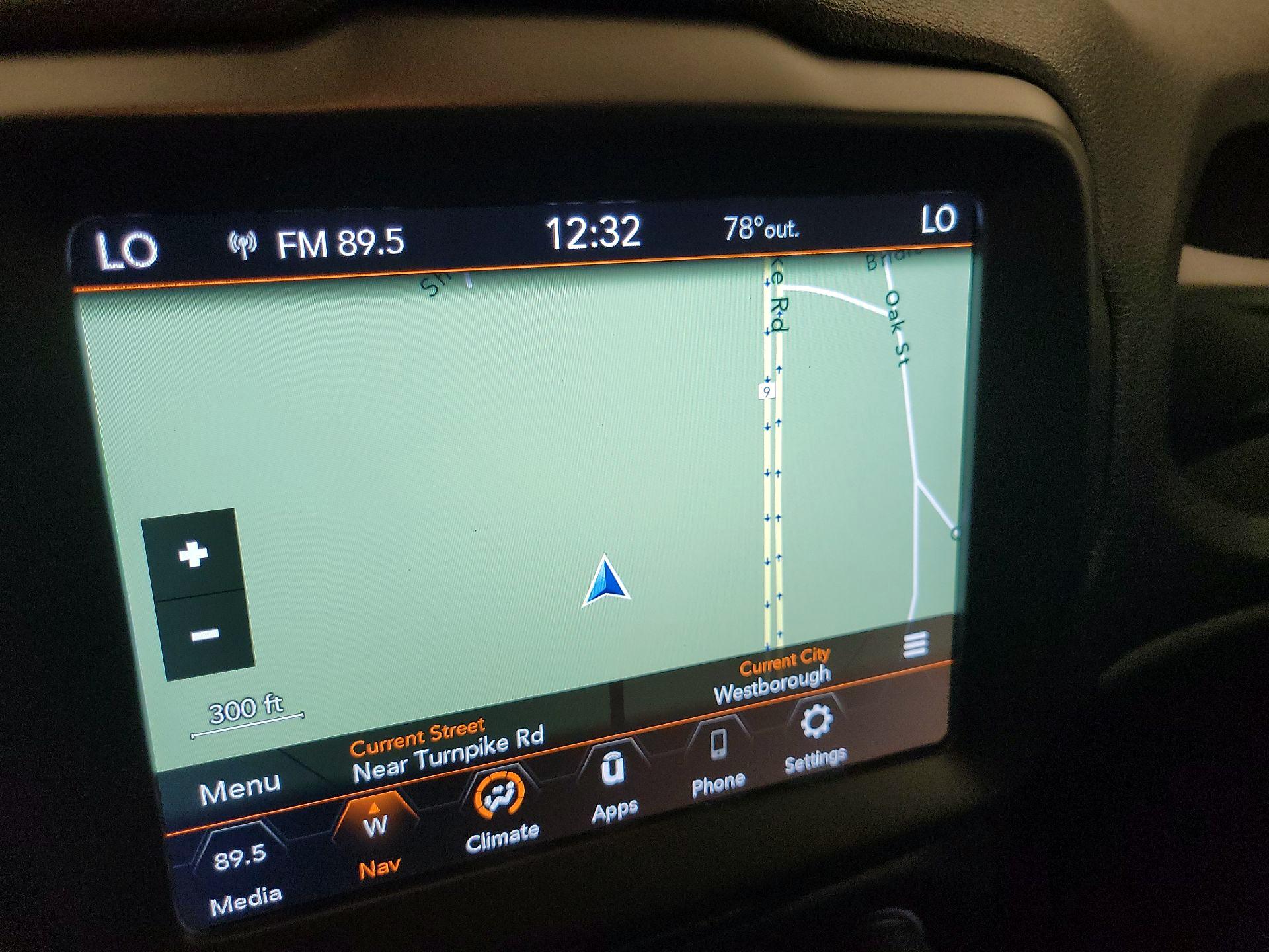 Thumbnail: 2021 Jeep Renegade - 14