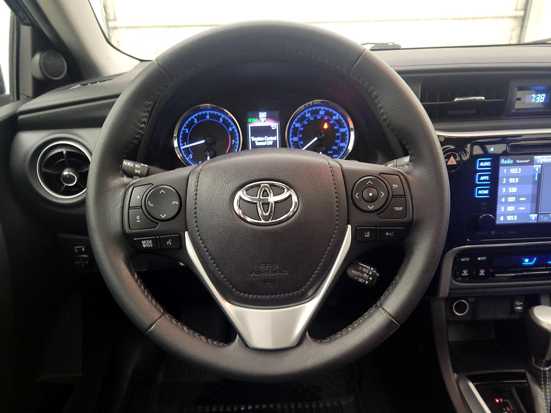 Thumbnail: 2019 Toyota Corolla - 10