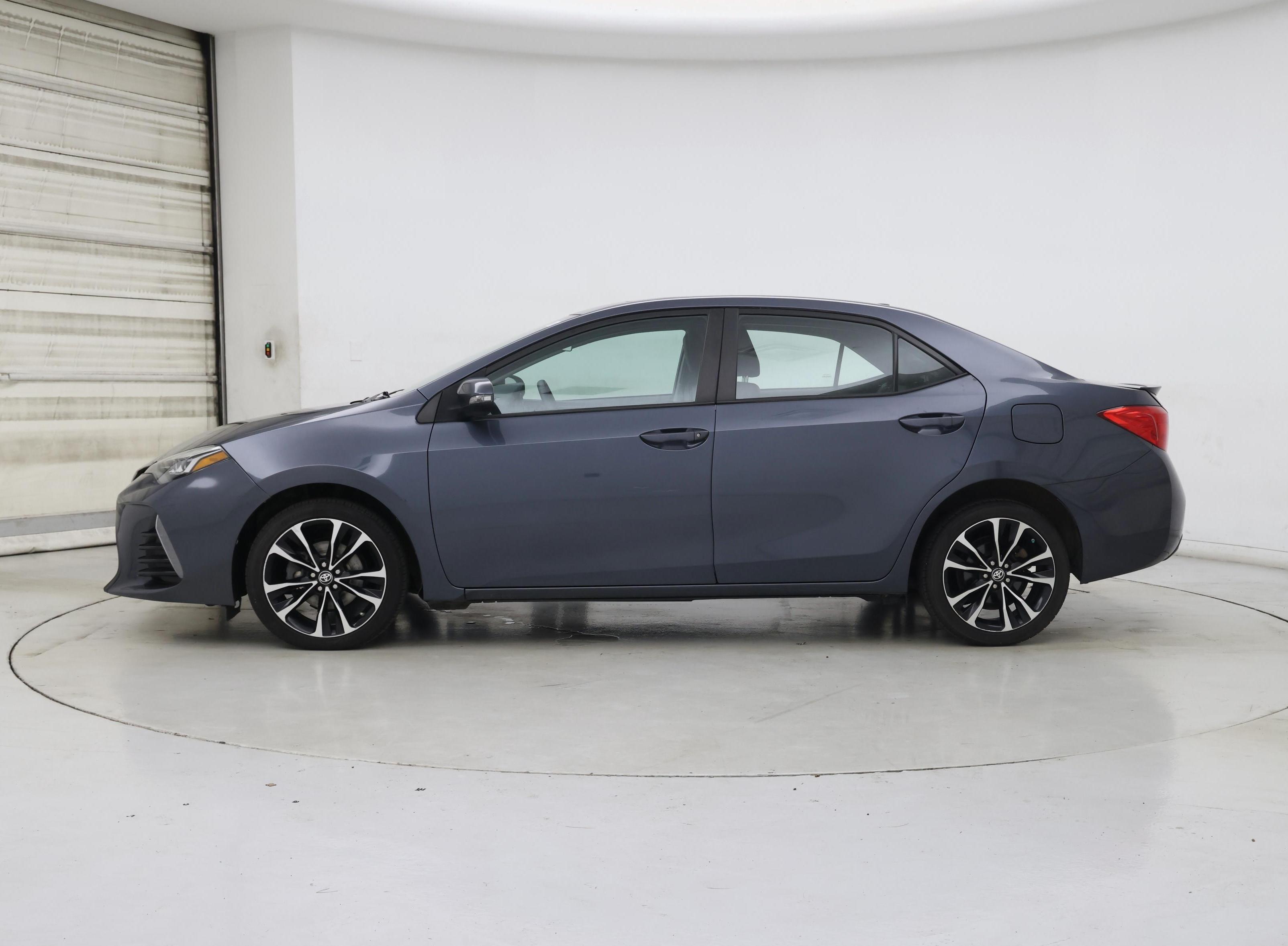 Thumbnail: 2019 Toyota Corolla - 3