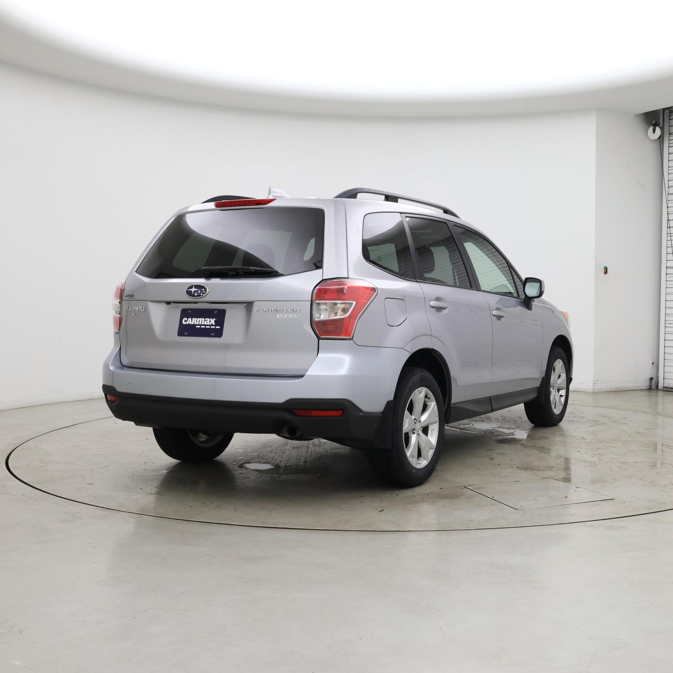 Thumbnail: 2016 Subaru Forester - 8