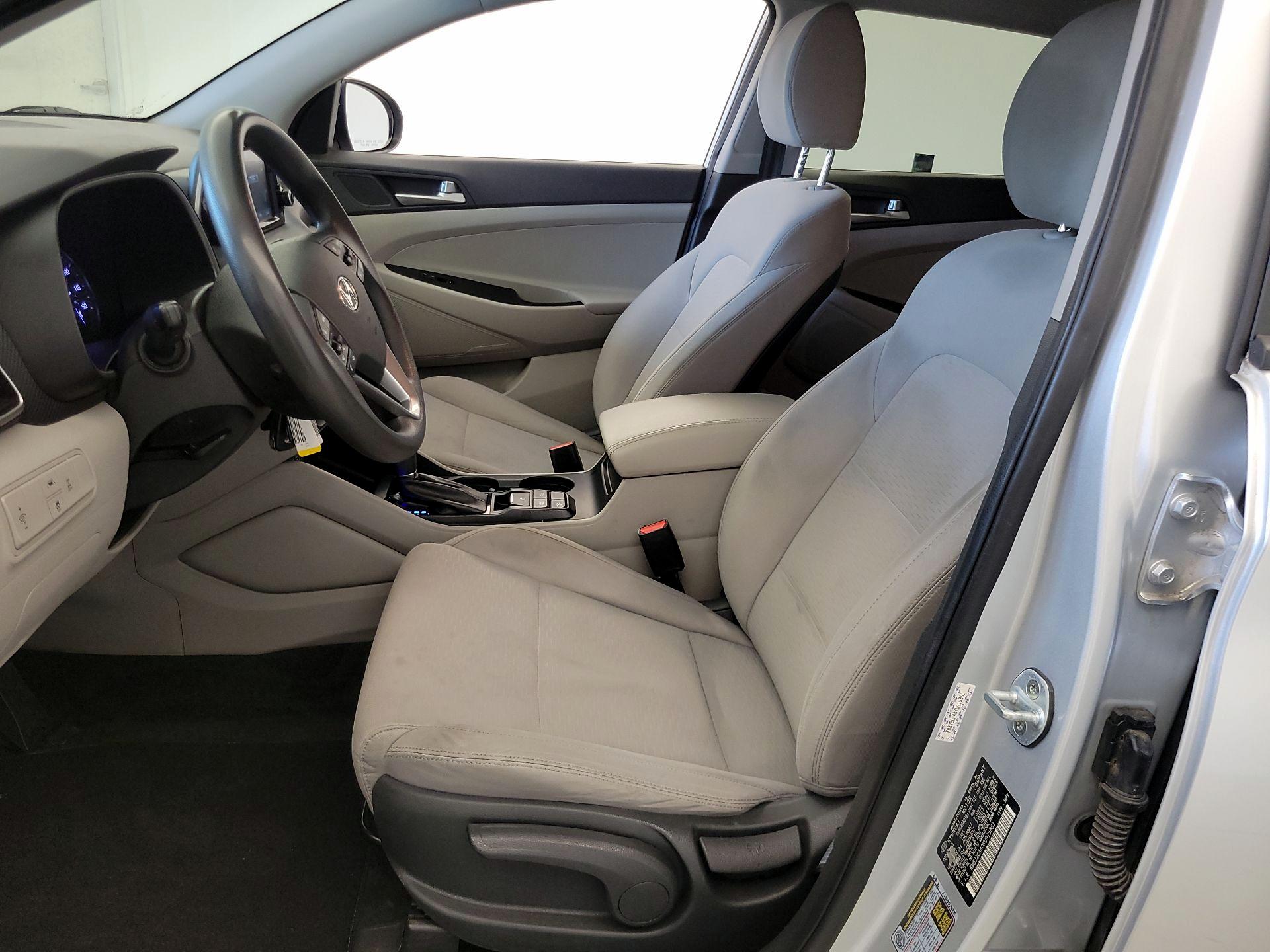Thumbnail: 2019 Hyundai Tucson - 11