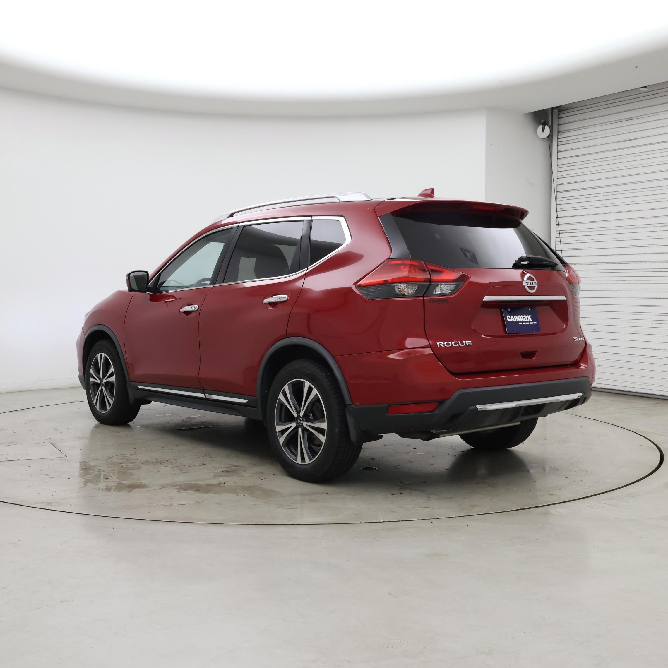 Thumbnail: 2017 Nissan Rogue - 2
