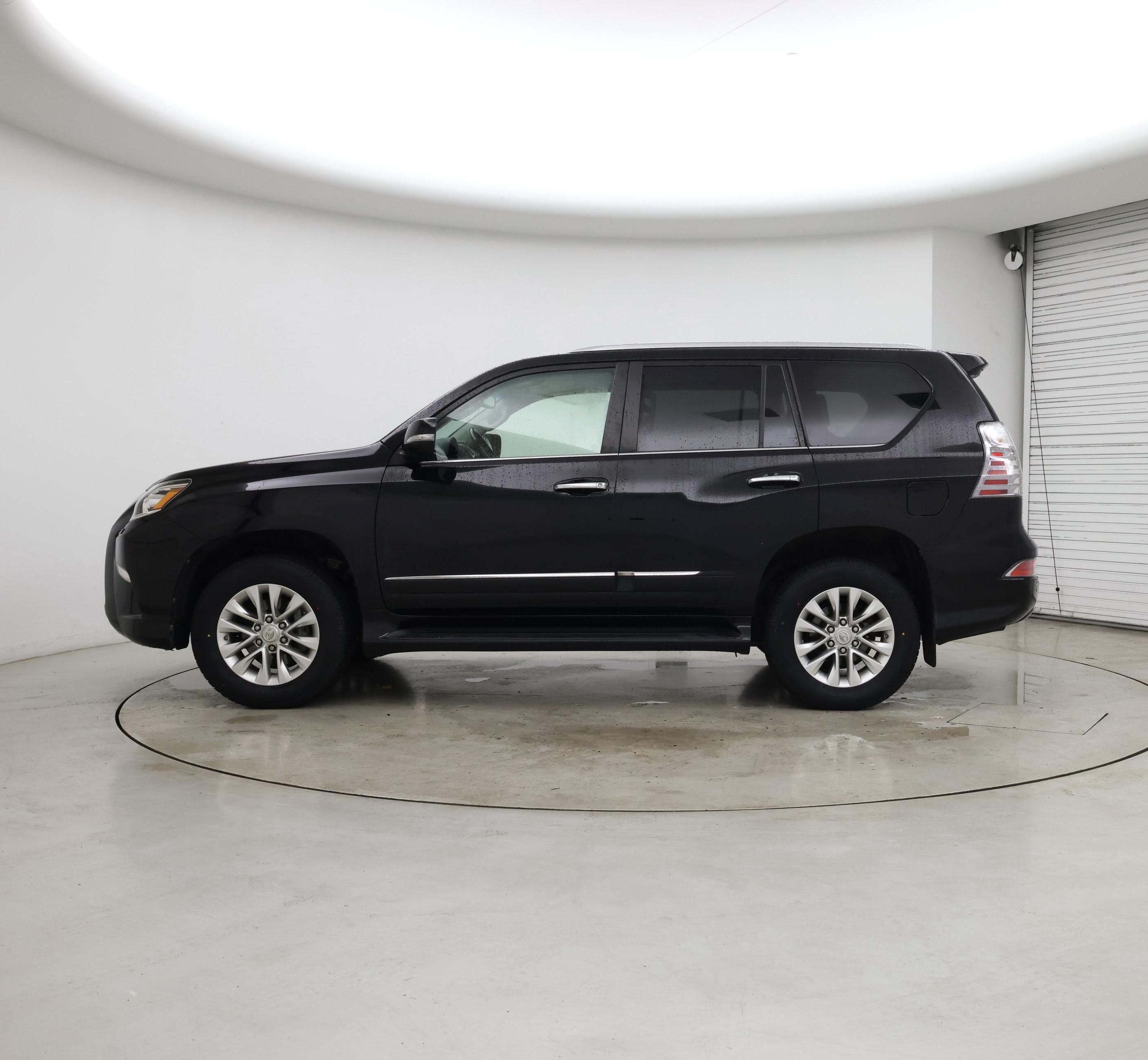 Thumbnail: 2016 Lexus GX - 3