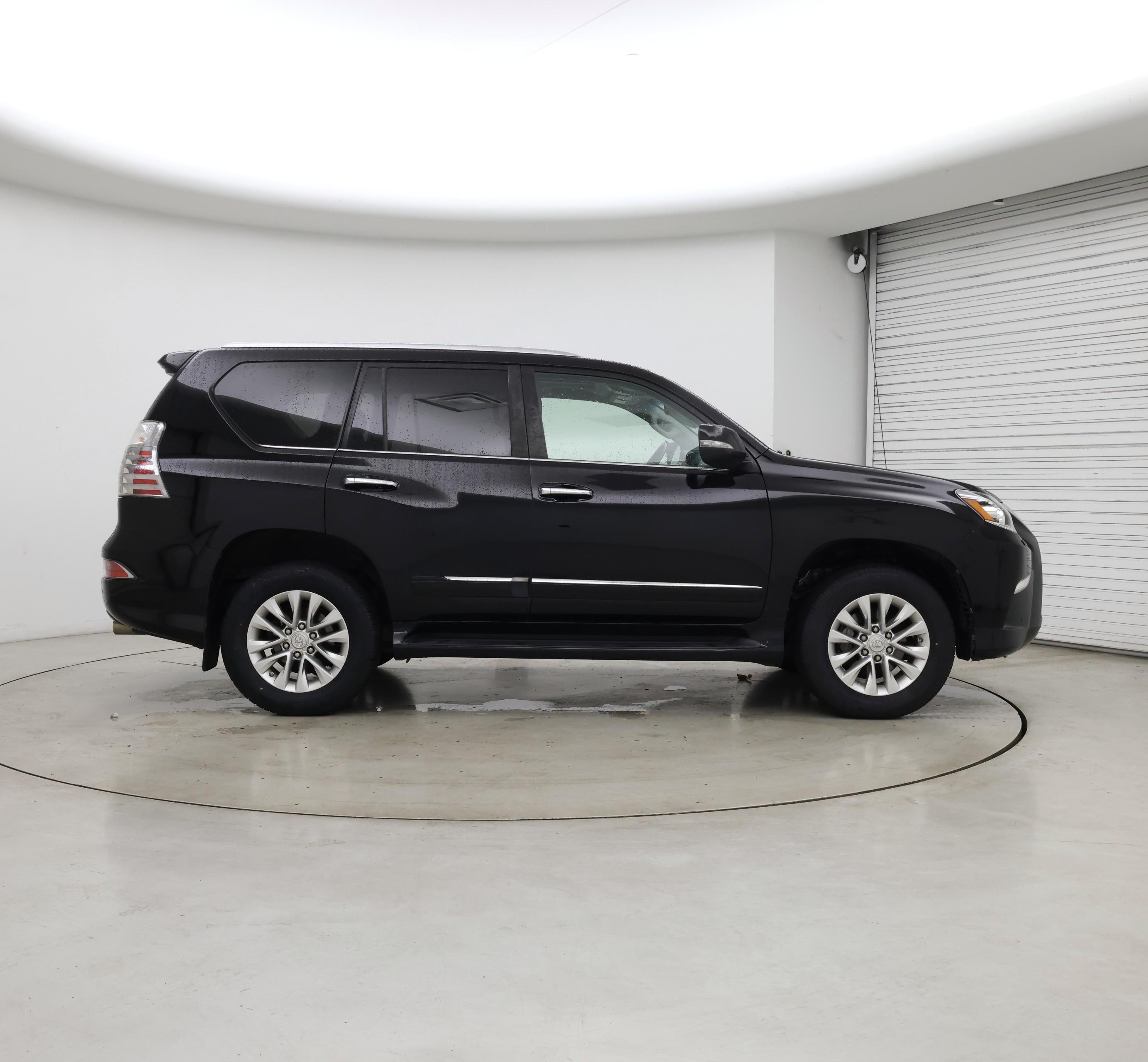 Thumbnail: 2016 Lexus GX - 7