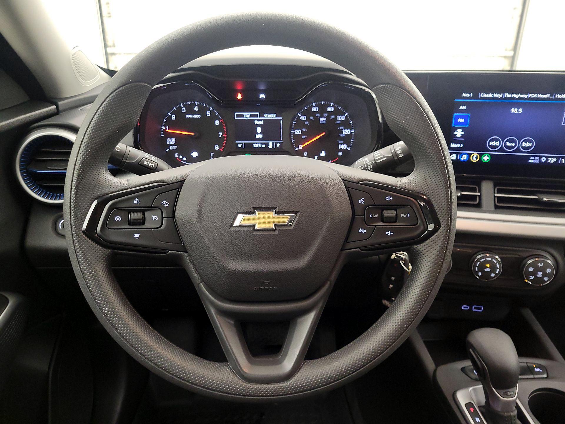 Thumbnail: 2024 Chevrolet Trax - 10