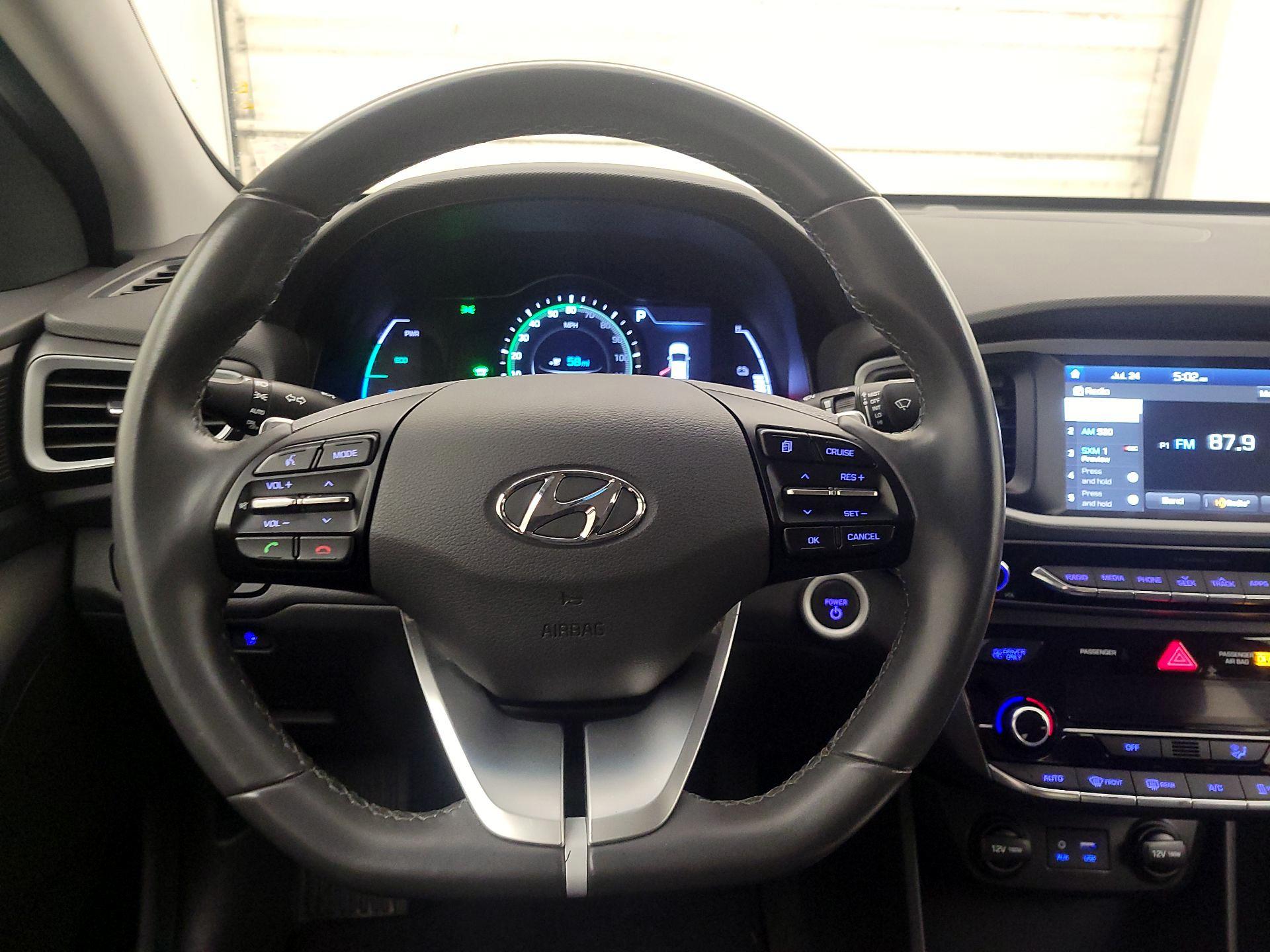 Thumbnail: 2019 Hyundai Ioniq - 10