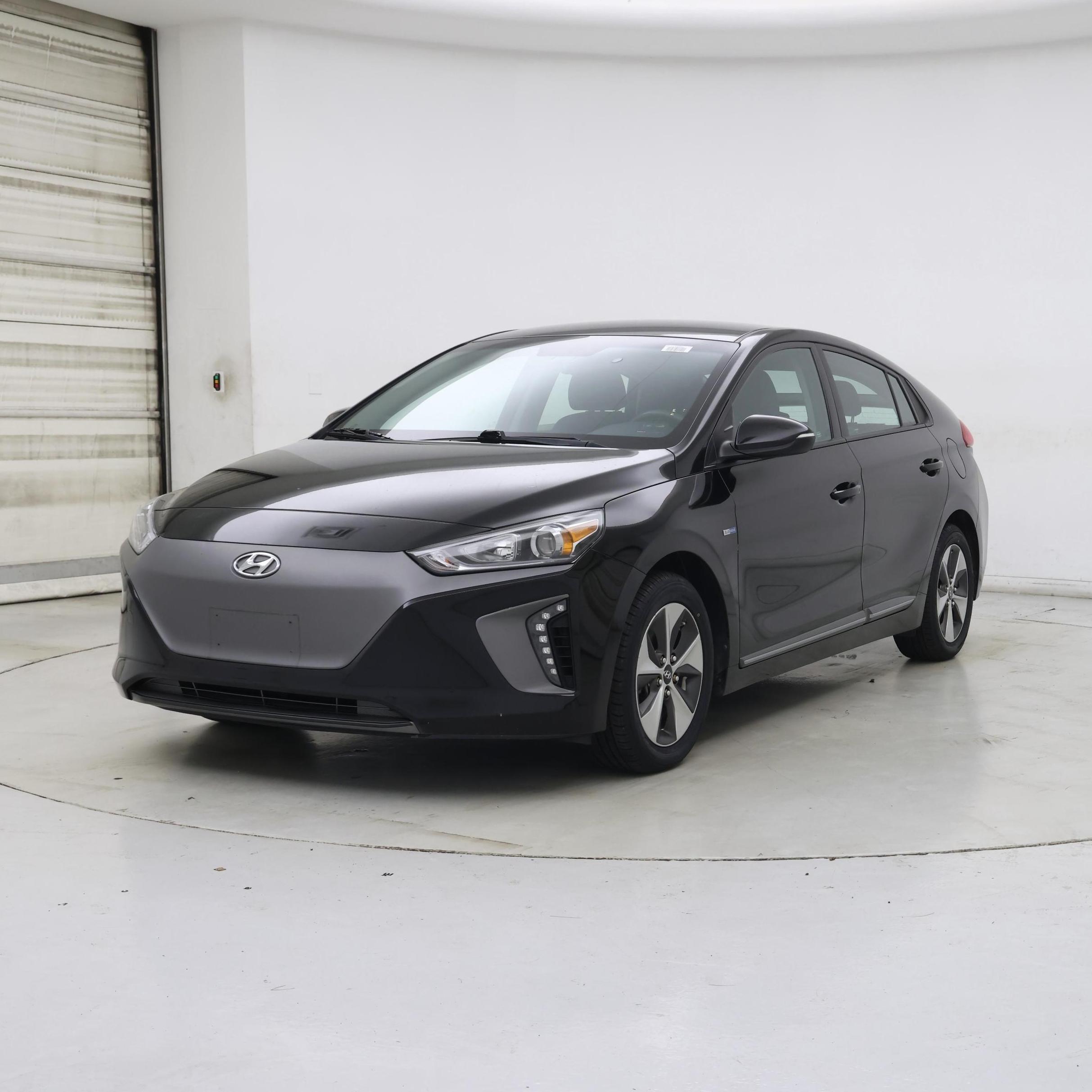 Thumbnail: 2019 Hyundai Ioniq - 4