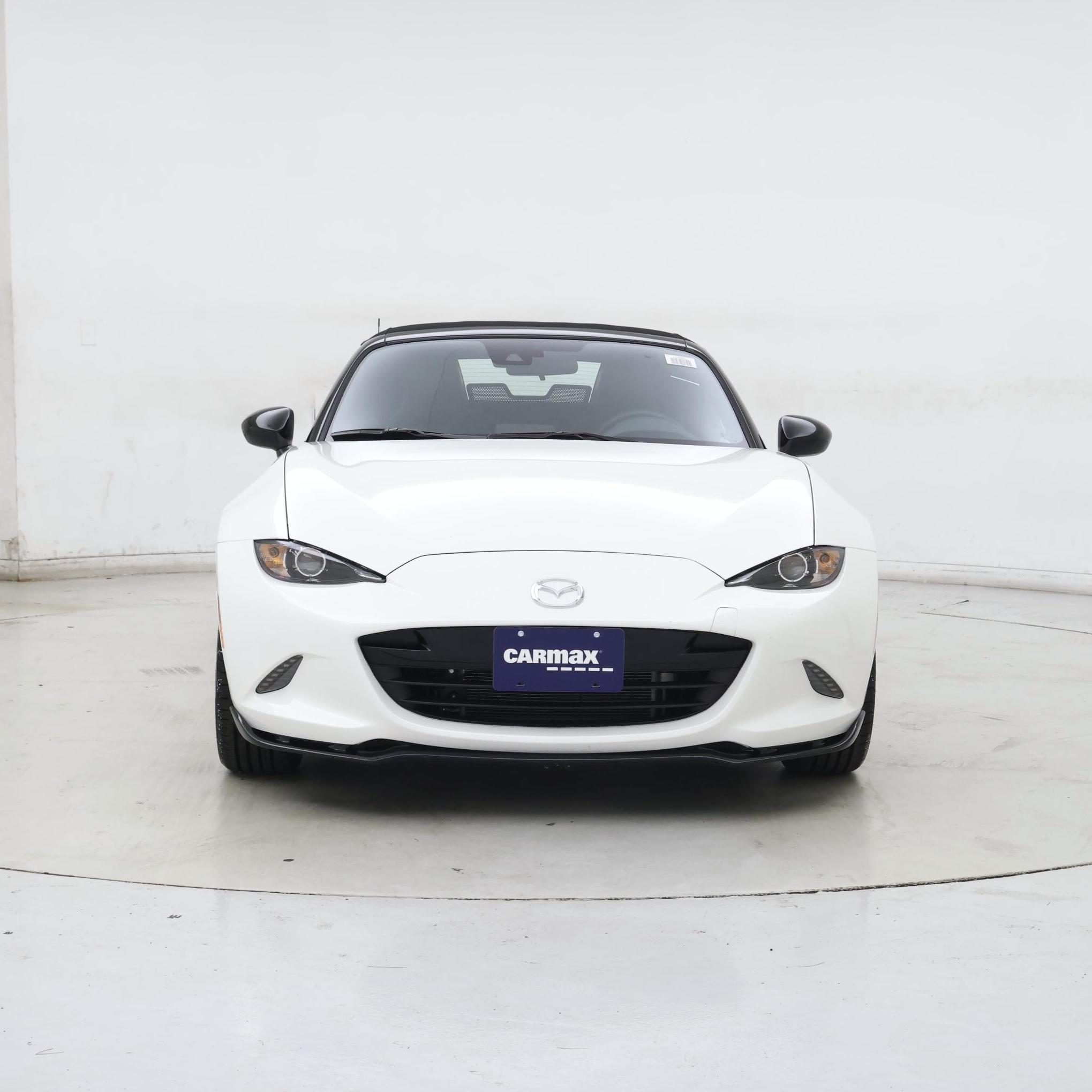 Thumbnail: 2023 Mazda MX-5 Miata - 5