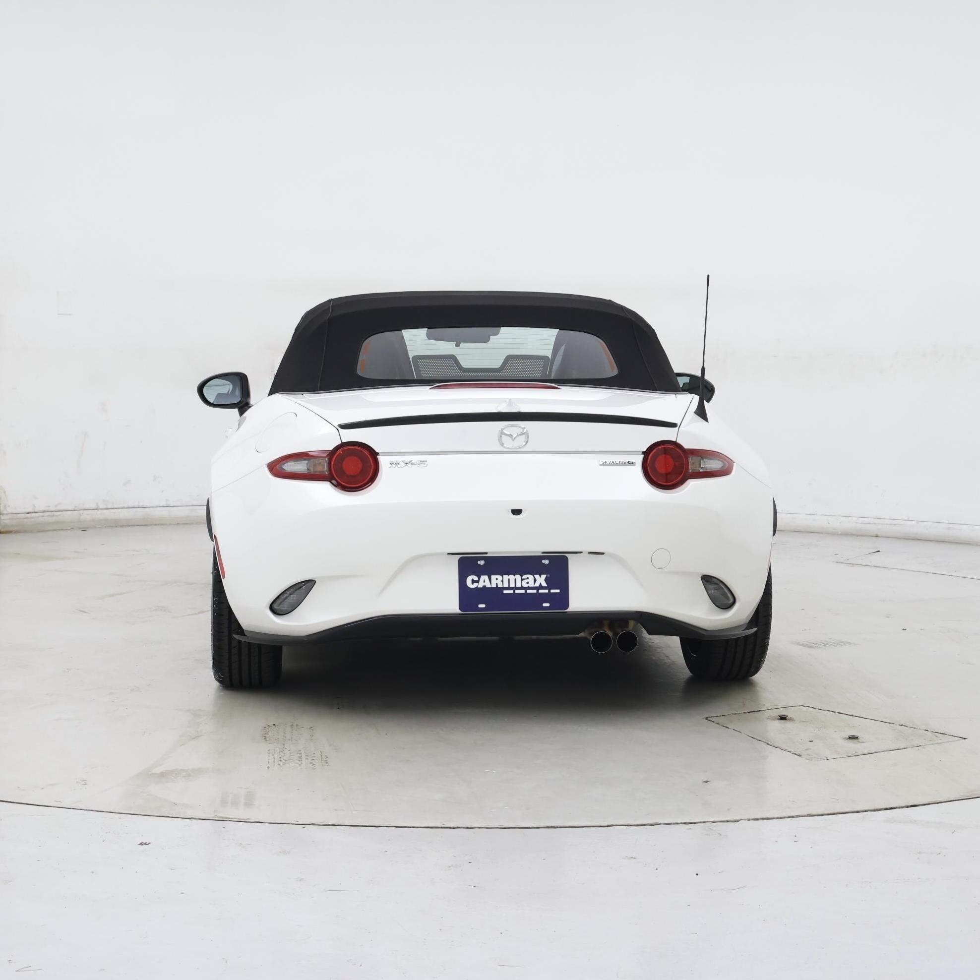 Thumbnail: 2023 Mazda MX-5 Miata - 6