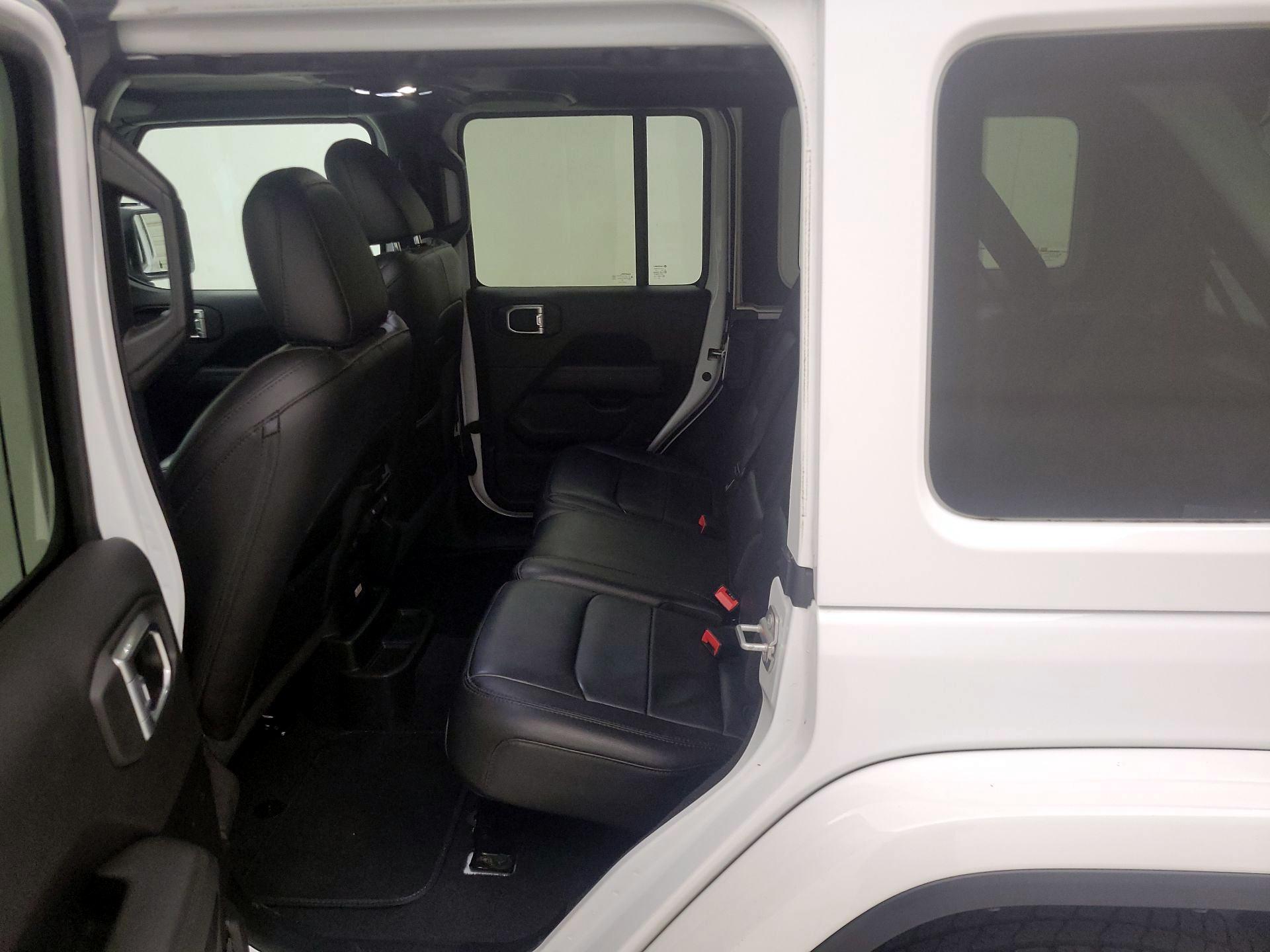 Thumbnail: 2021 Jeep Wrangler - 20